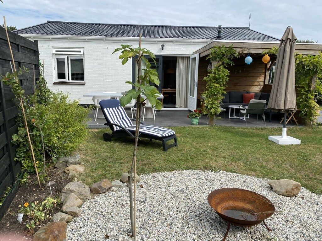 De tuin van 276387 in Ouddorp
