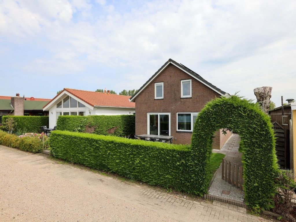 17630 in Wervershoof - Foto 3 van 32