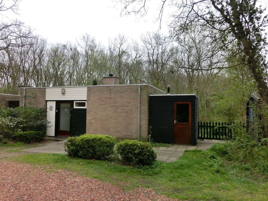 6098 in St. Maartensvlotbrug - Foto 2 van 25