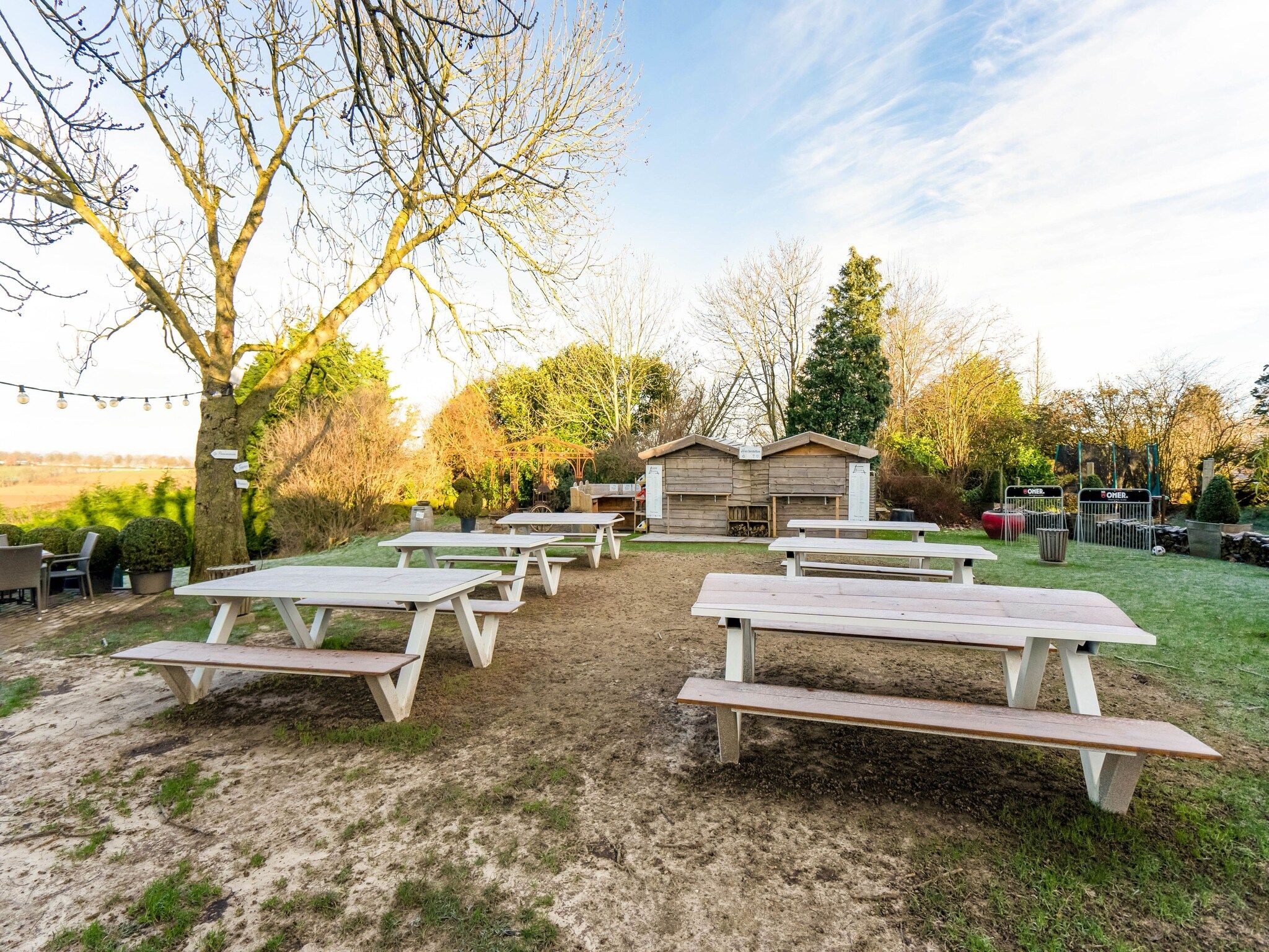 Het terras van Valleyview Cottages - NR02 in Voerendaal