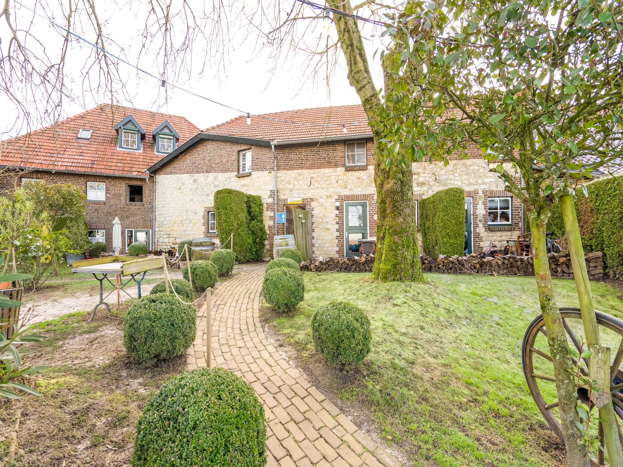 De buitenkant van Valleyview Cottages - NR02 in Voerendaal
