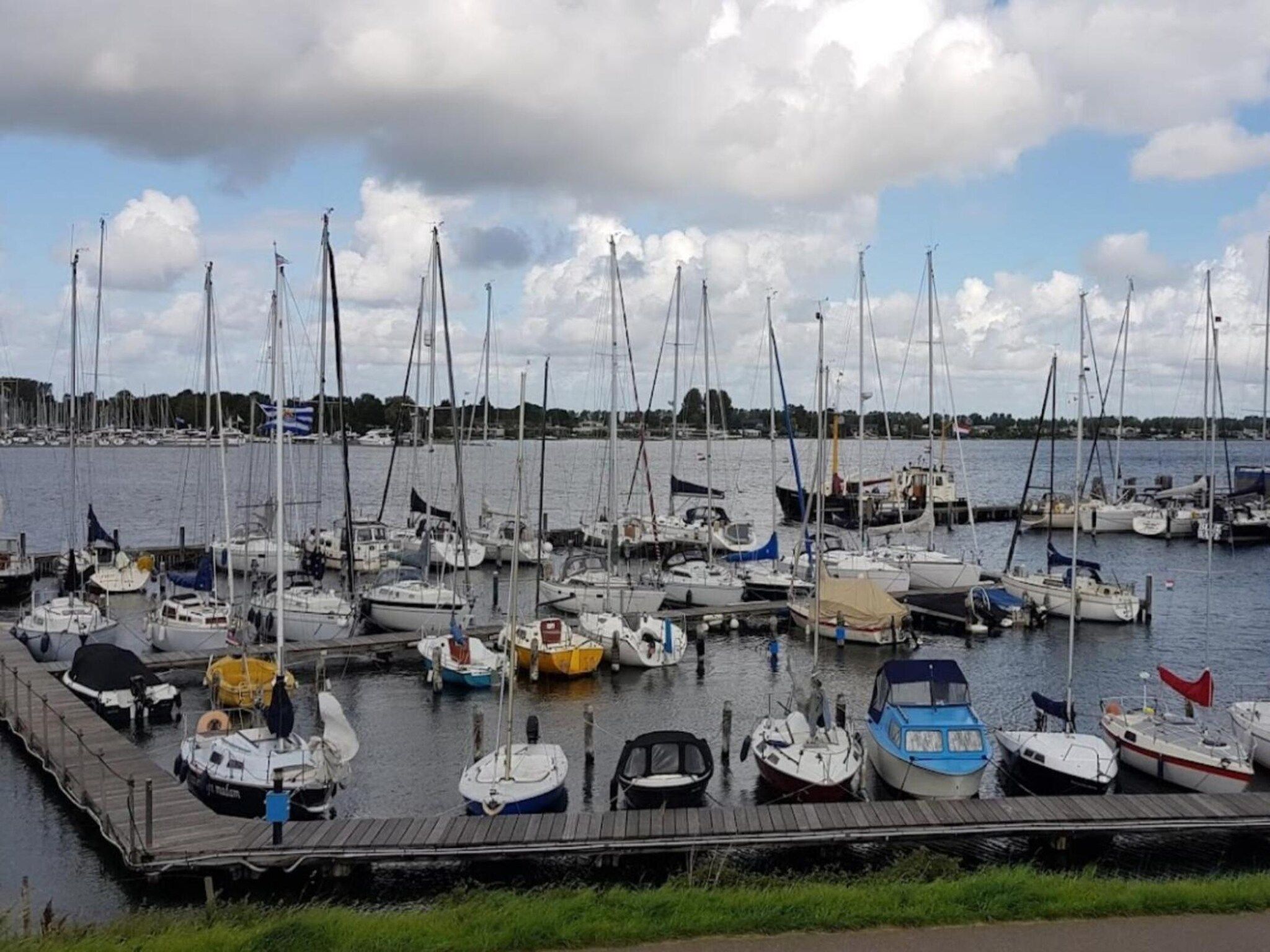 De omgeving van Waterlodge Blue Island in Kamperland