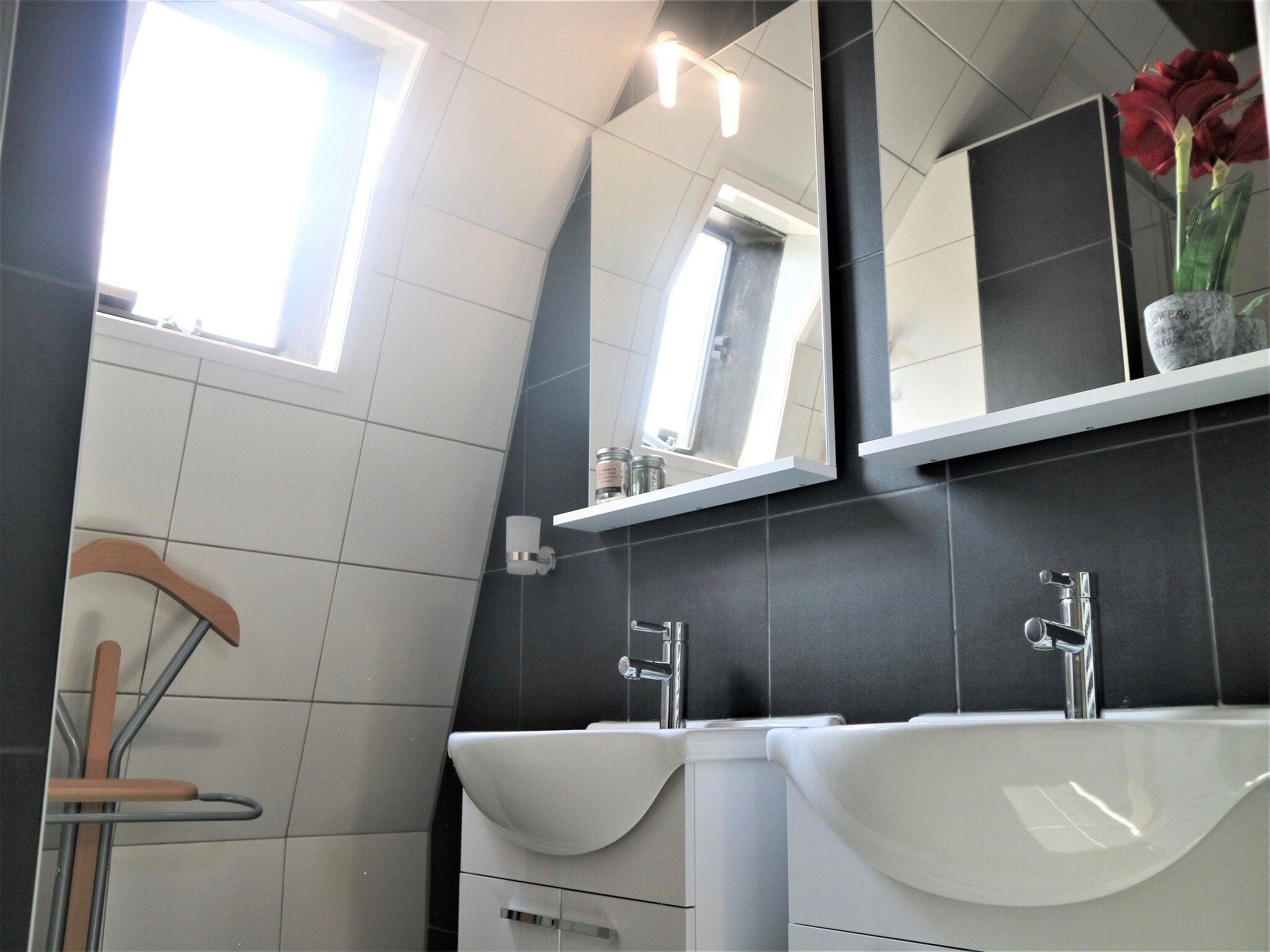 De badkamer van Logies Paal 4 Giethoorn – 3 persoons in Giethoorn