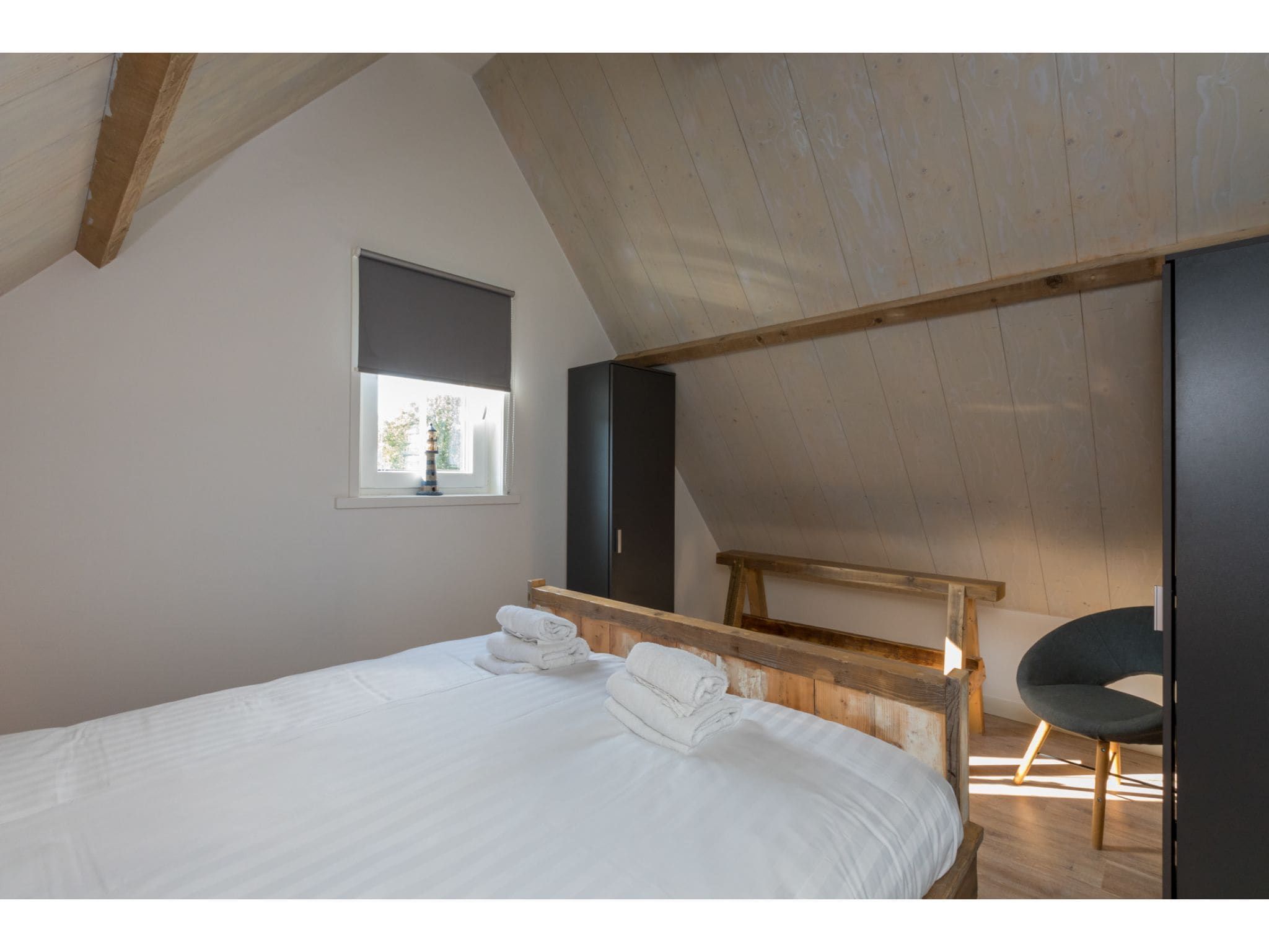 Een slaapkamer van Piet Mondriaanpad 6a Westkapelle in Westkapelle