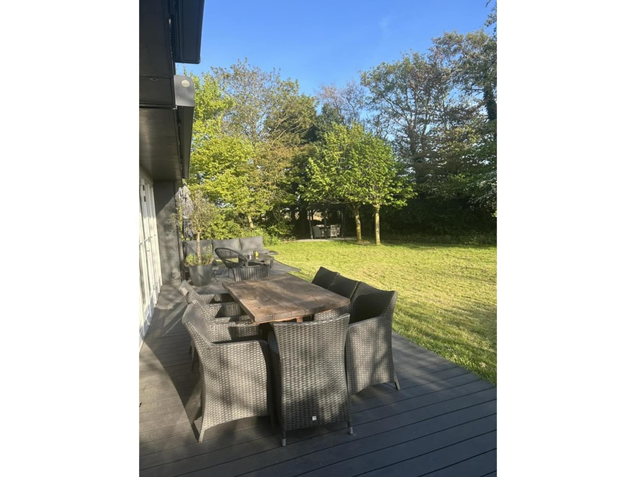 Het terras van Villa Gabrielle in Bergen