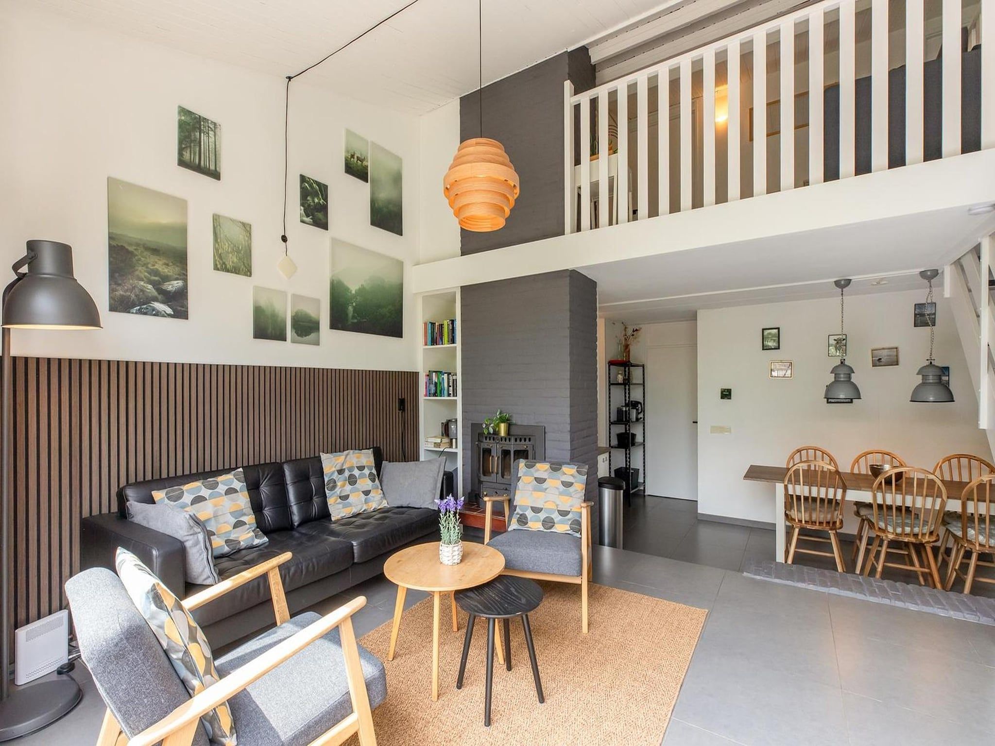 De woonkamer van Lepelblad 7 in Nieuwvlietbad