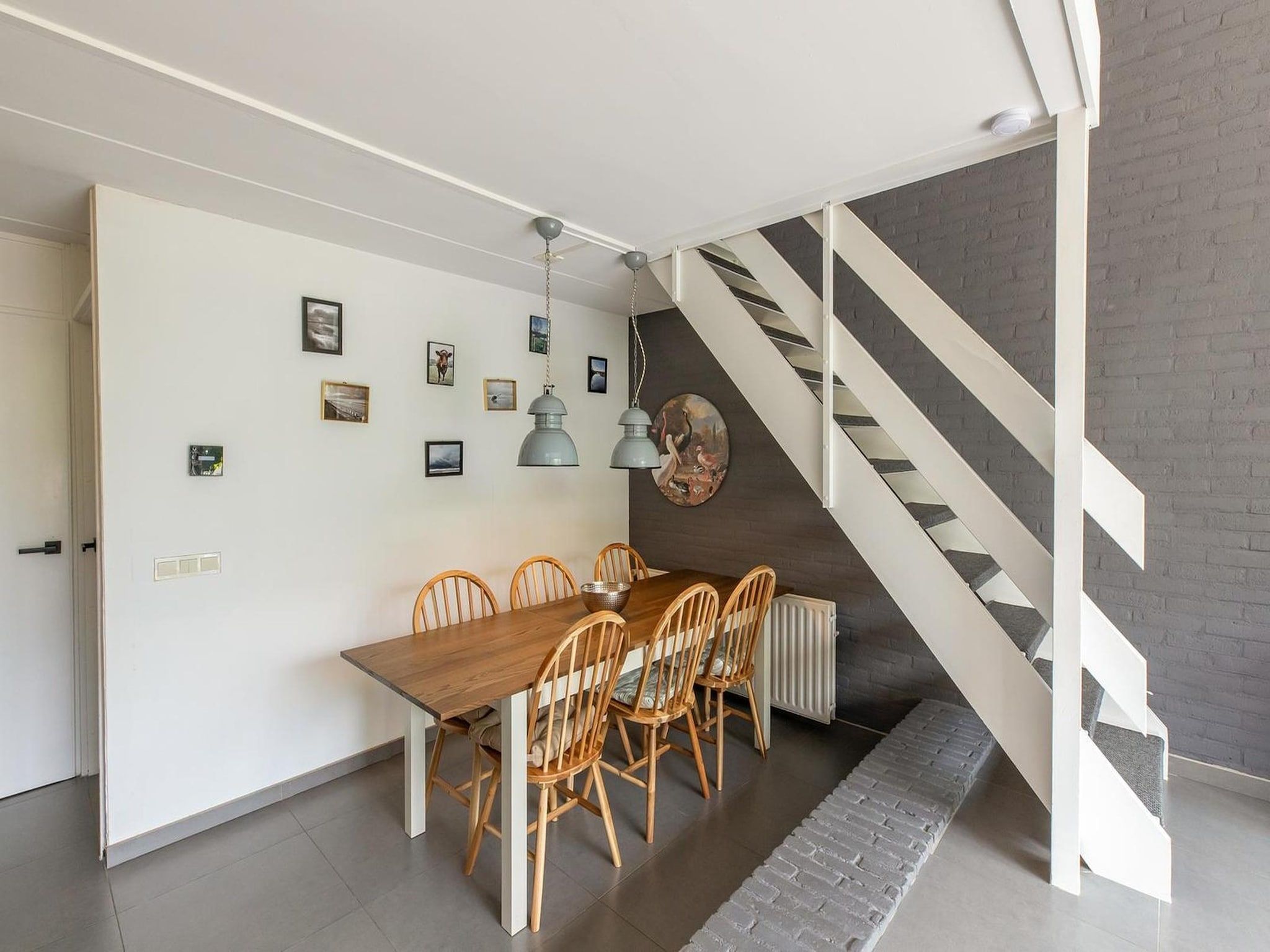 De eetkamer van Lepelblad 7 in Nieuwvlietbad