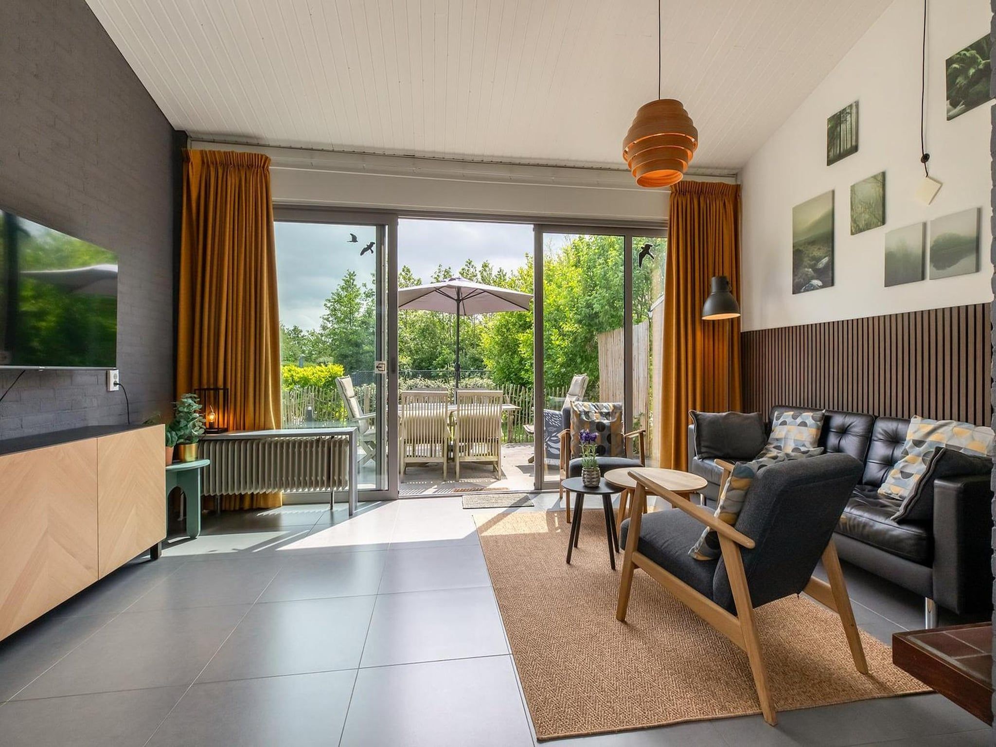 De woonkamer van Lepelblad 7 in Nieuwvlietbad