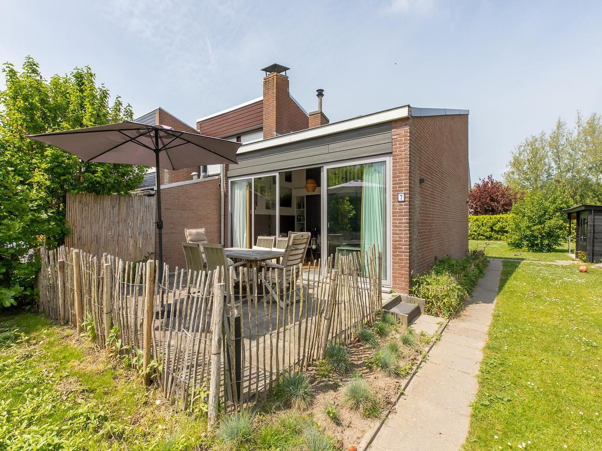 De buitenkant van Lepelblad 7 in Nieuwvlietbad
