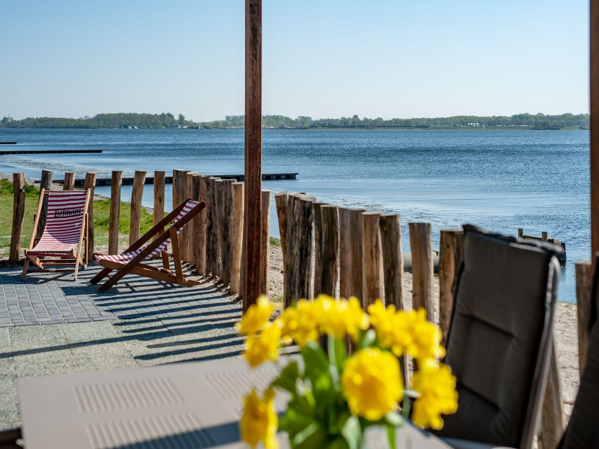 Het uitzicht vanaf Appartement 4c  Schotsman Watersport in Kamperland