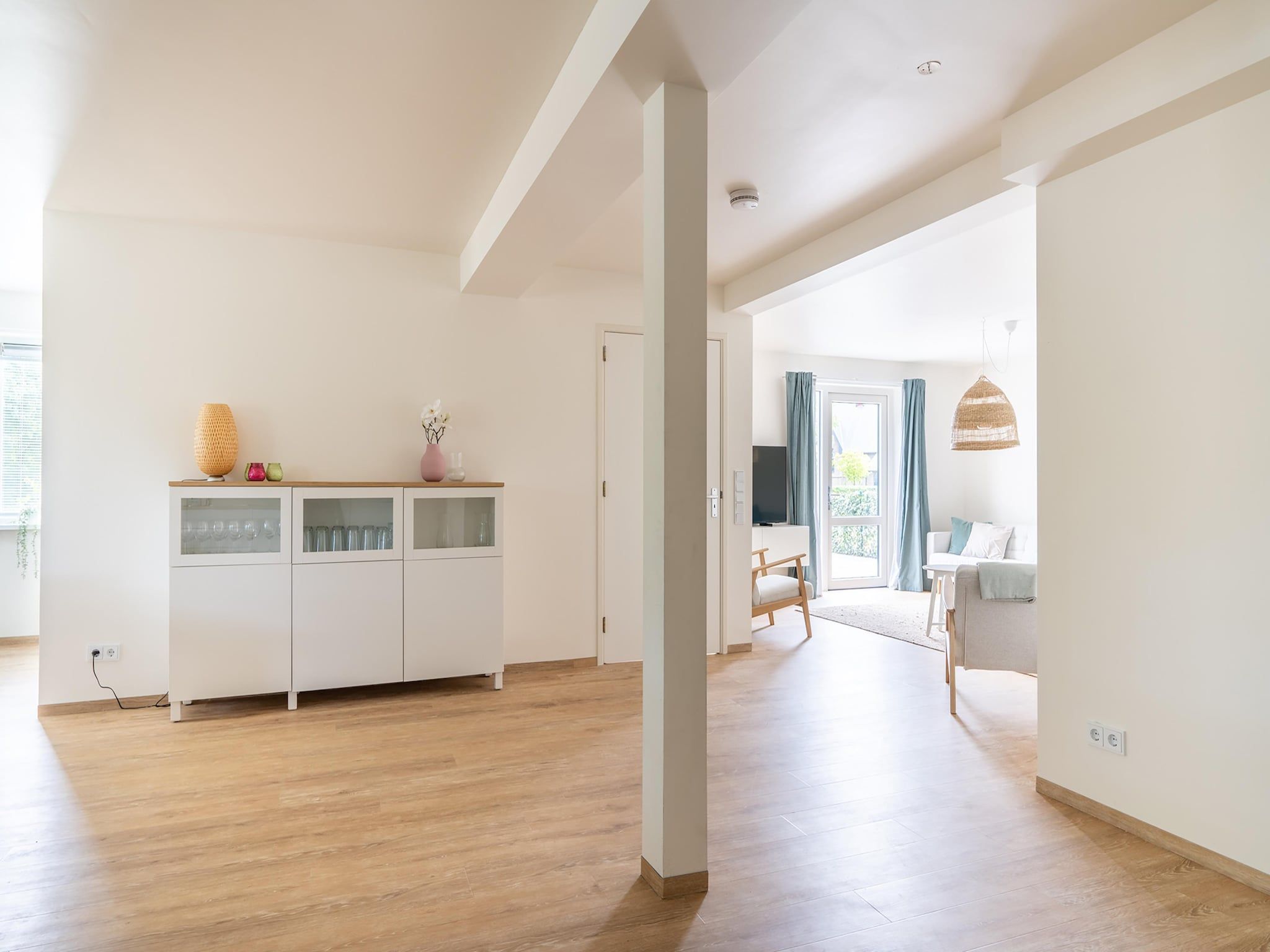 De woonkamer van Kaapsduin in Nes