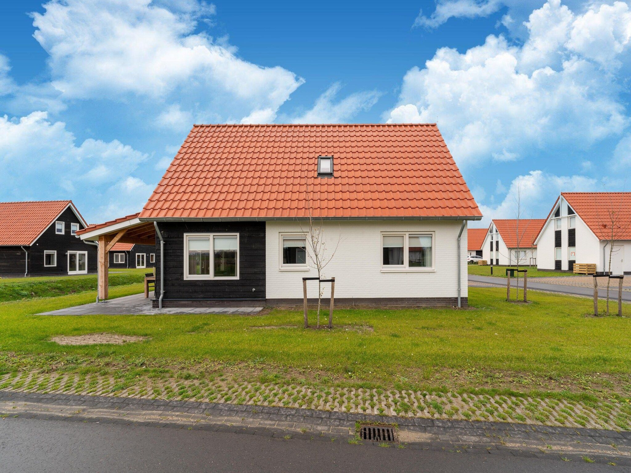 De tuin van De Botter Huis Nr 15 in Scherpenisse