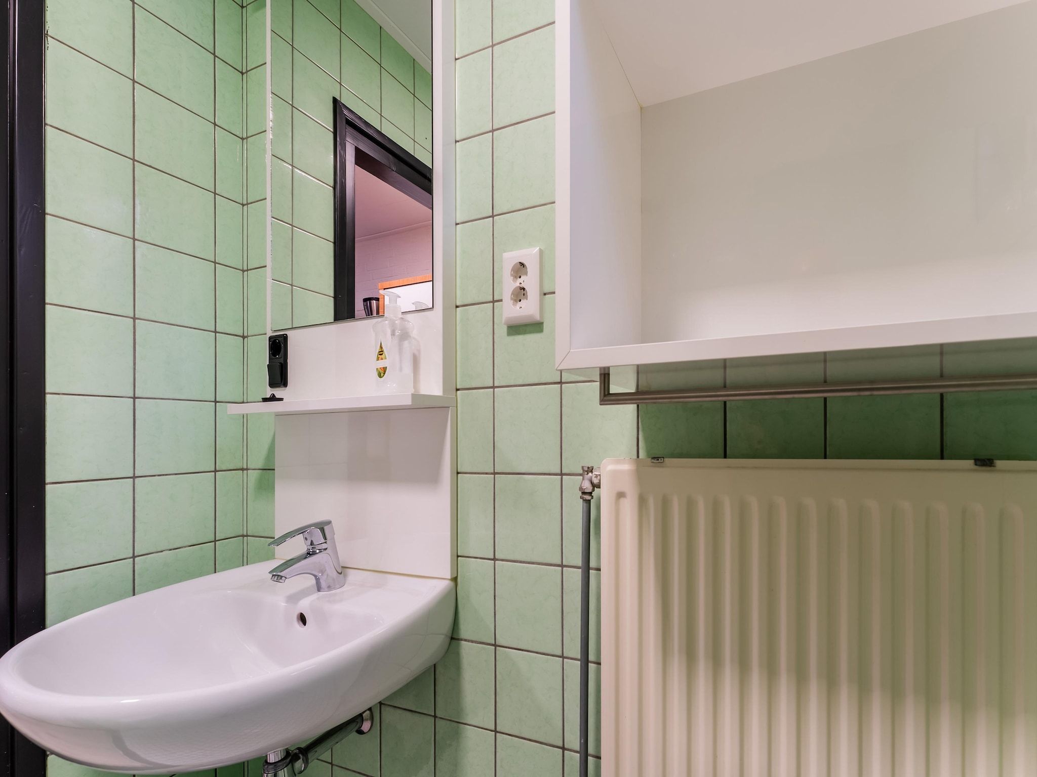 De badkamer van Vosseven 54 Albatros in Stramproy