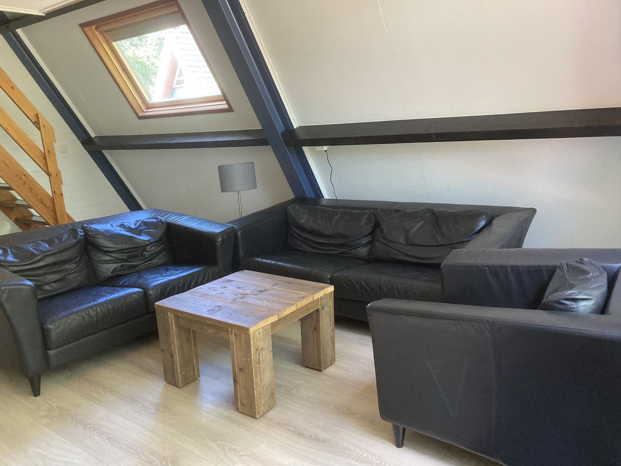 De woonkamer van Vosseven 55 Annemoon in Stramproy