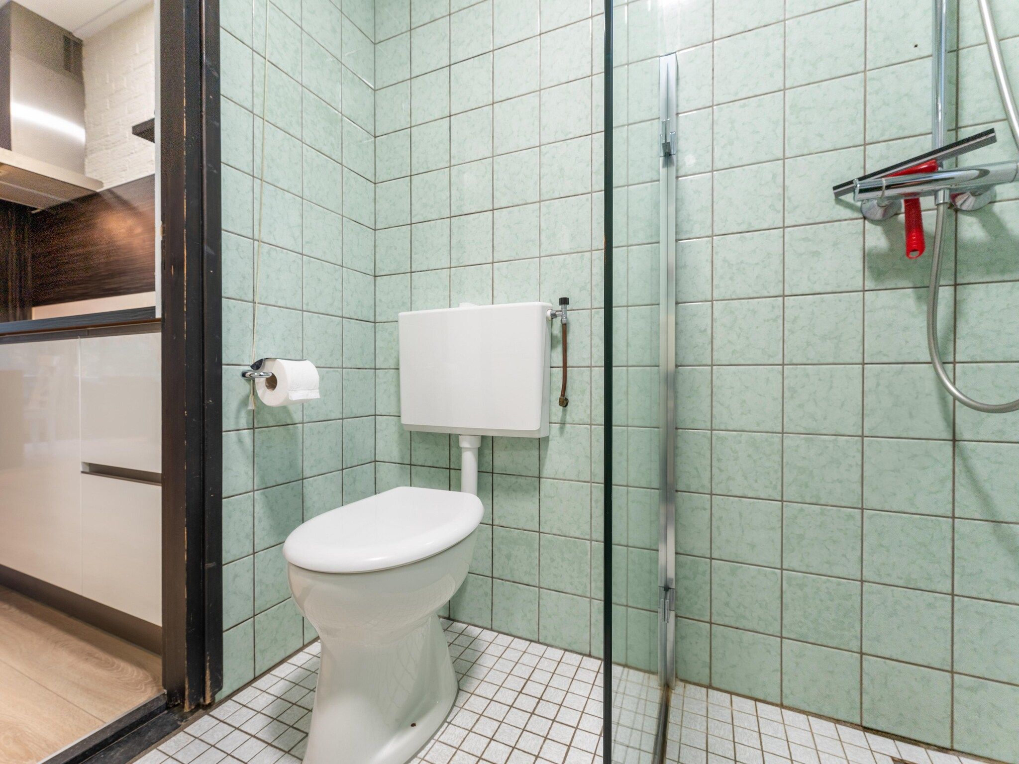 De badkamer van Vosseven 55 Annemoon in Stramproy