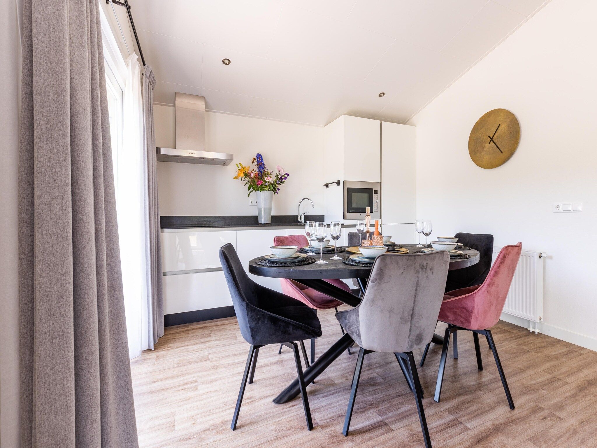 De keuken van Vakantiepark Molenvelden 6 in Veldhoven