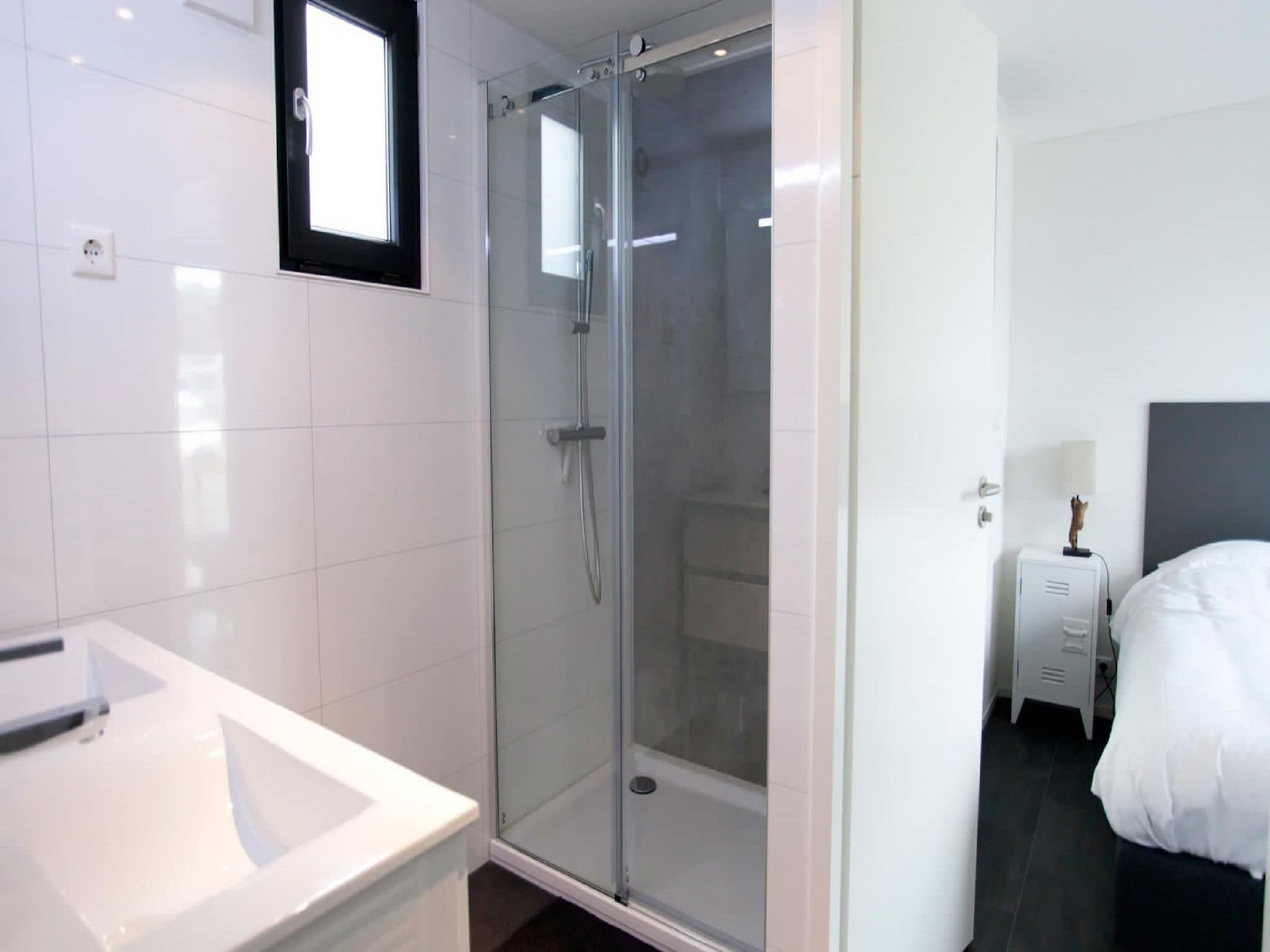 De badkamer van Cube Exclusif 4 in Breskens