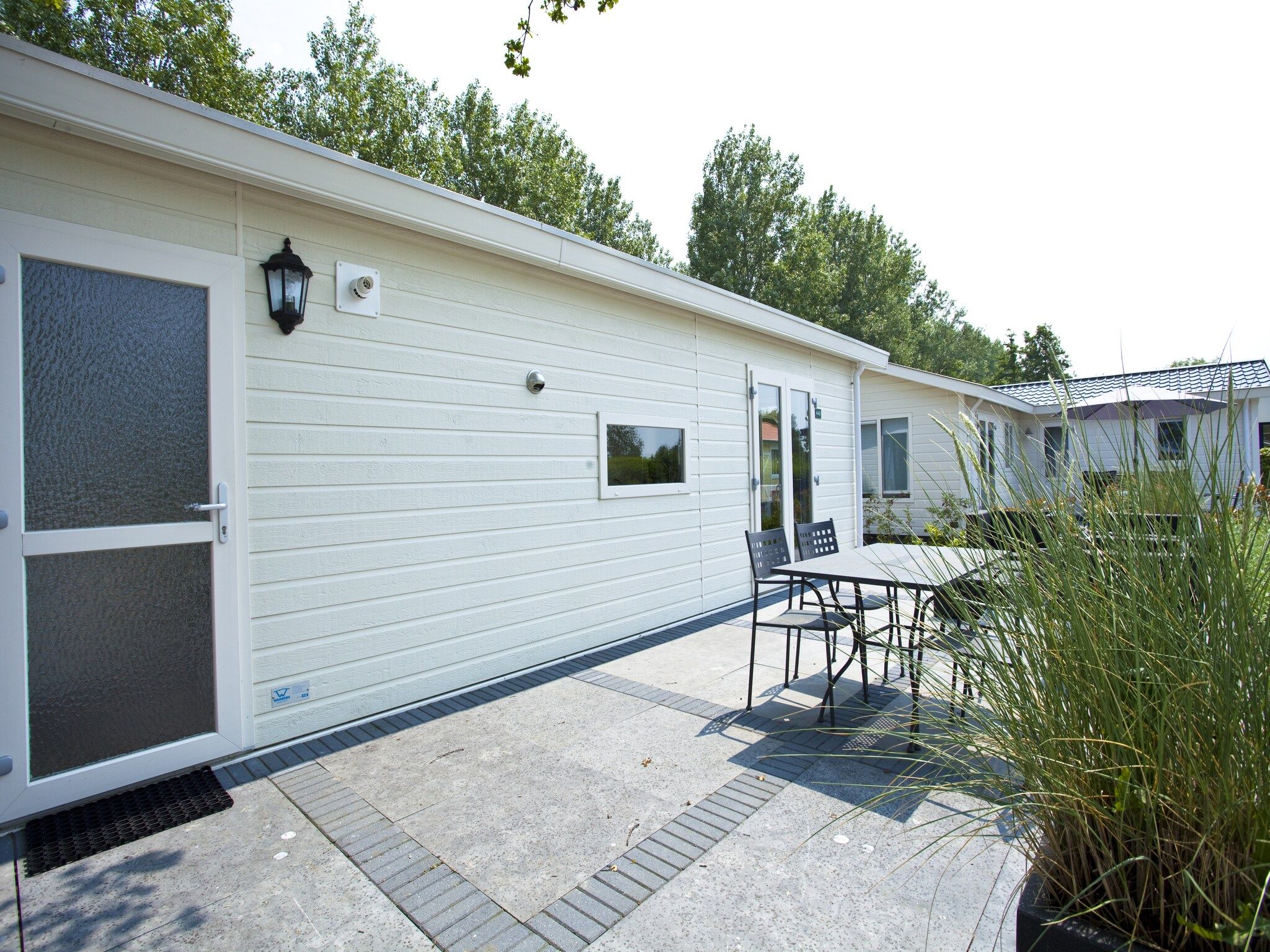 Het terras van Unique 4 in Breskens