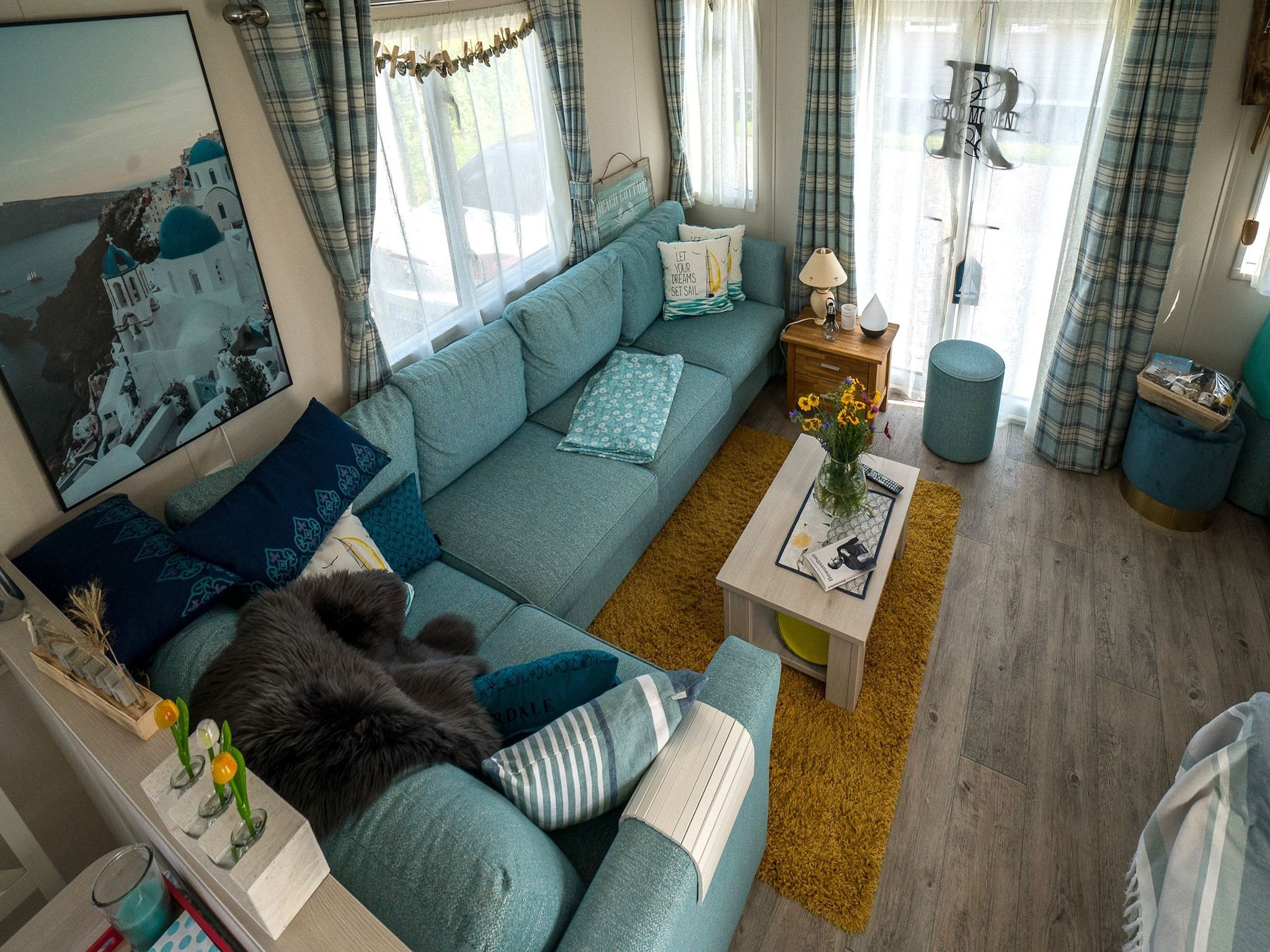 De woonkamer van Good Moments Oostkapelle Zeeland in Oostkapelle