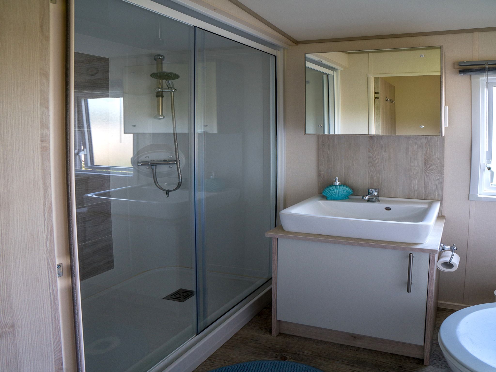 De badkamer van Good Moments Oostkapelle Zeeland in Oostkapelle