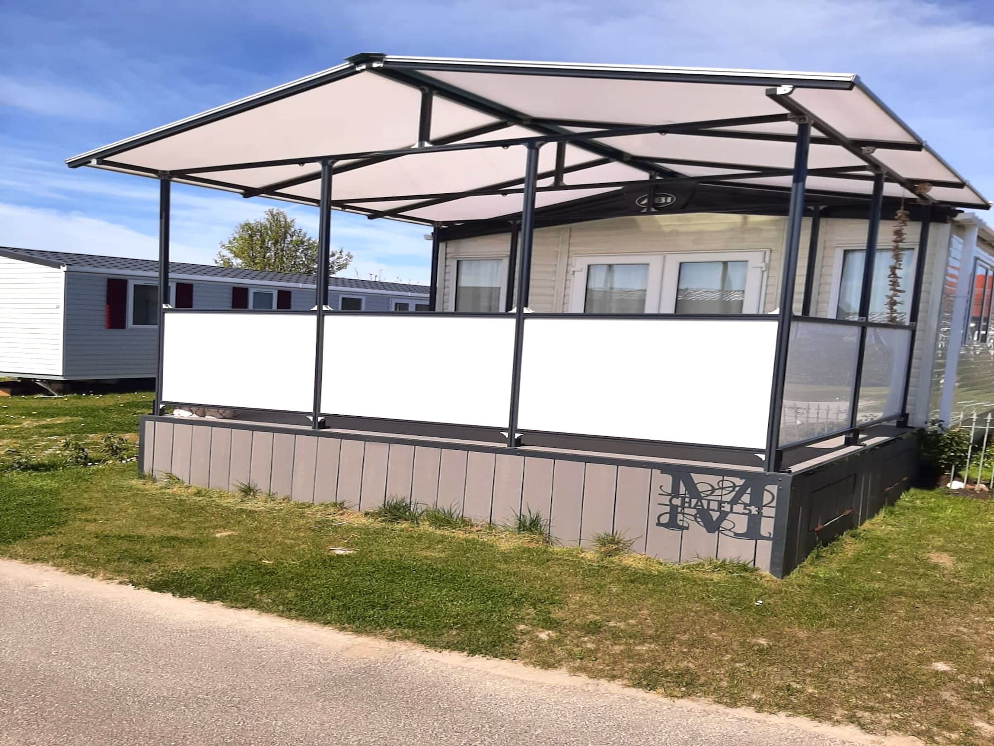 De buitenkant van Ferienwohnung Oostkapelle Zeeland M53 in Oostkapelle