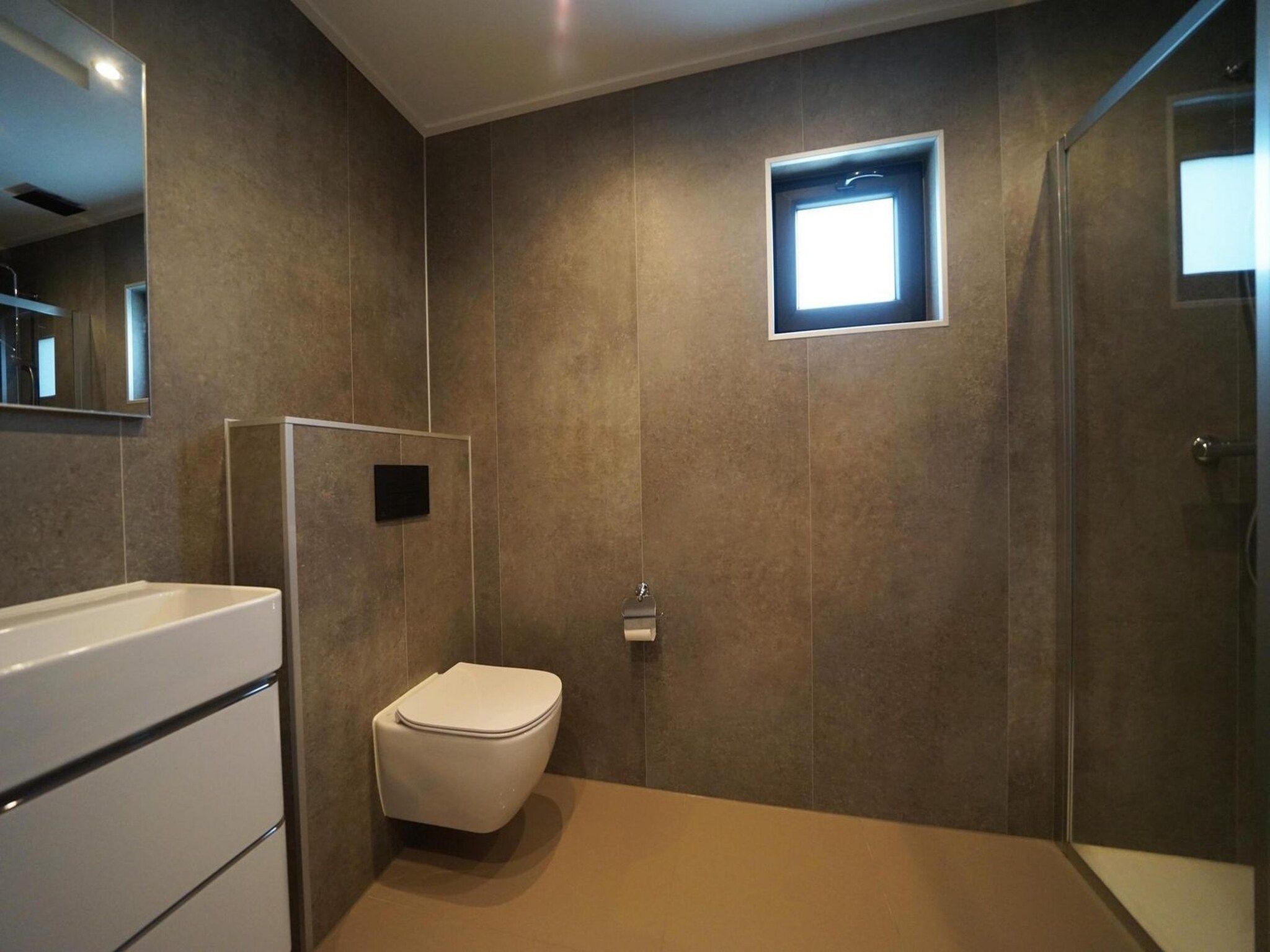 De badkamer van Just Nature 6 in Kampen