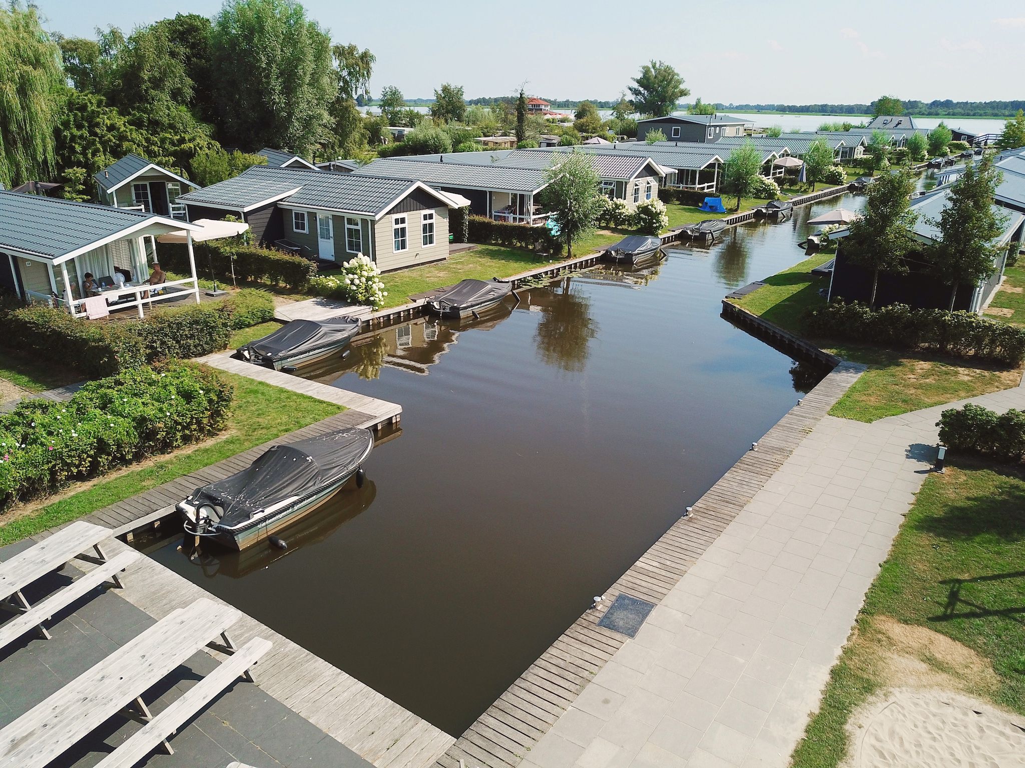 Parkfaciliteiten bij Vakantiepark Giethoorn 11 in Giethoorn