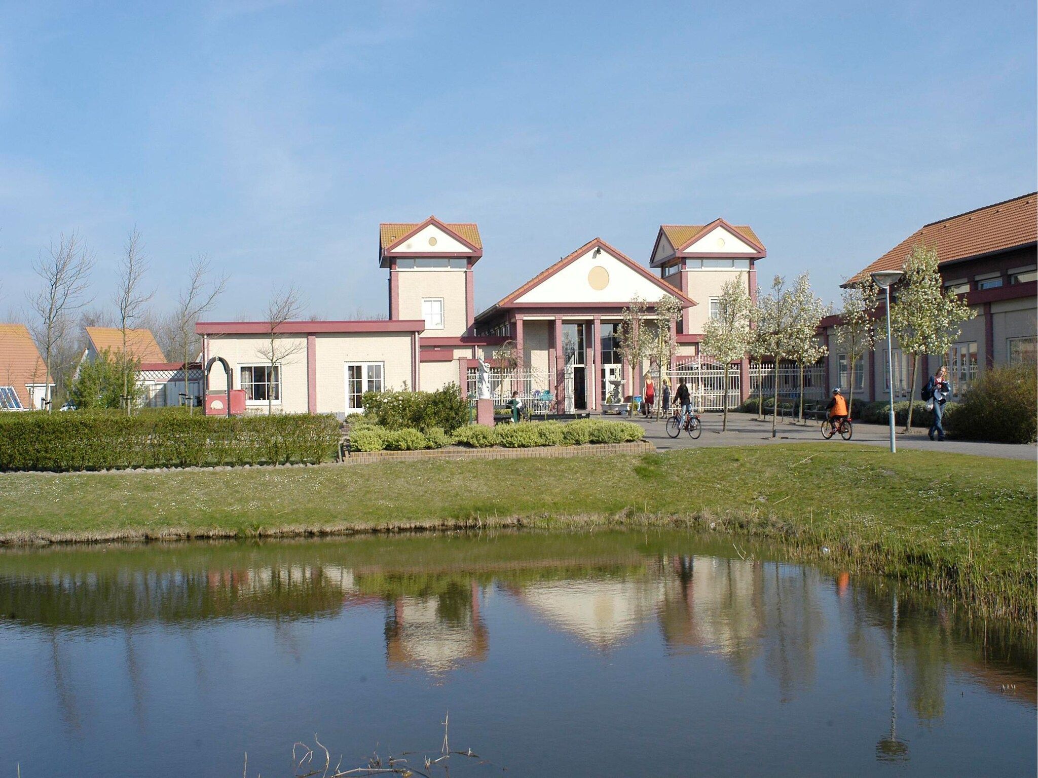 Vakantiepark Zeeland Village 4 in Scharendijke - Foto 18 van 32