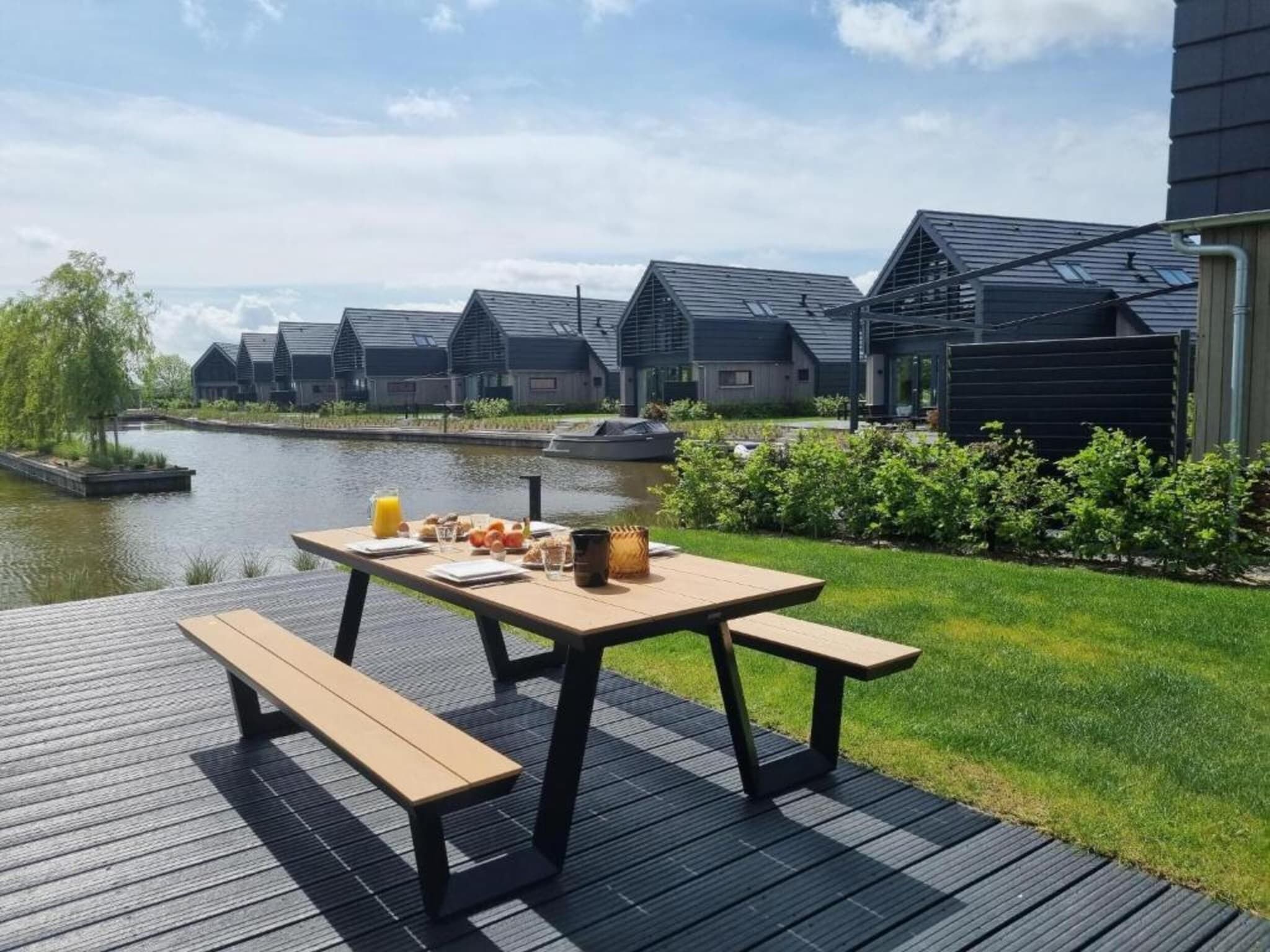 Sfeerbeeld van Watervilla Njoggen in Balk