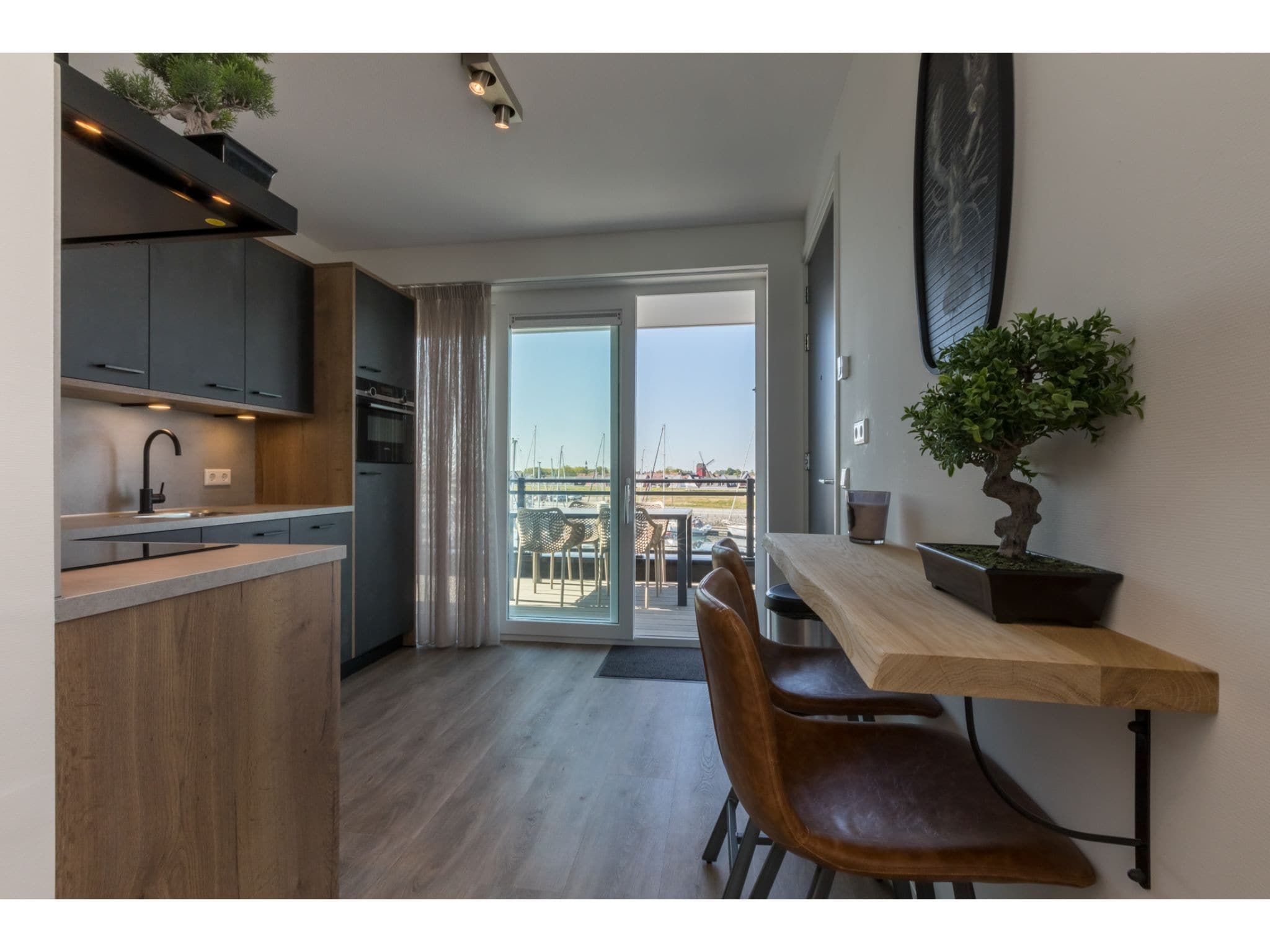 De keuken van Havenweg 8-16 in St. Annaland
