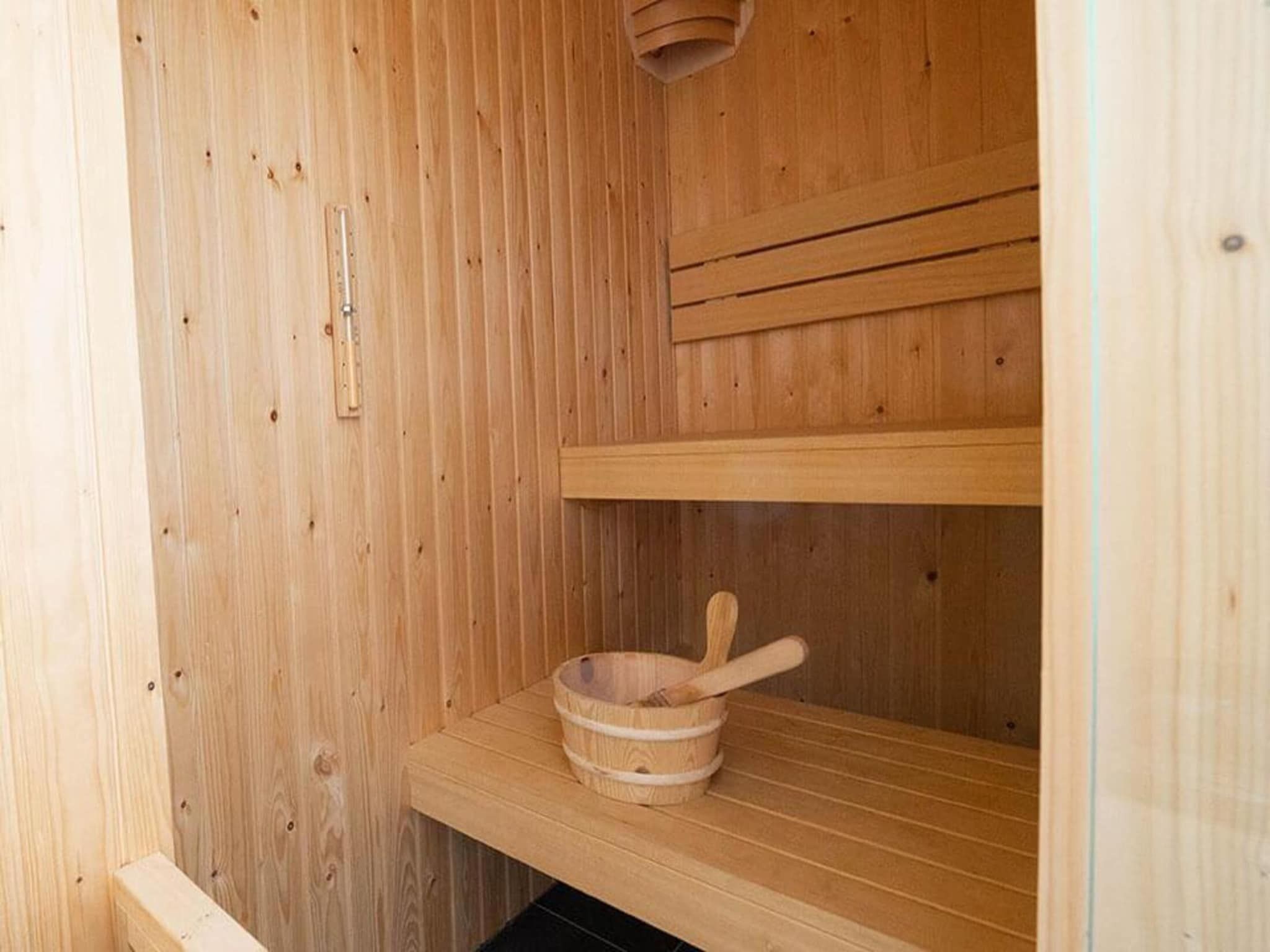 Wellness bij 	De Rijp met Sauna  6 personen in West-Graftdijk