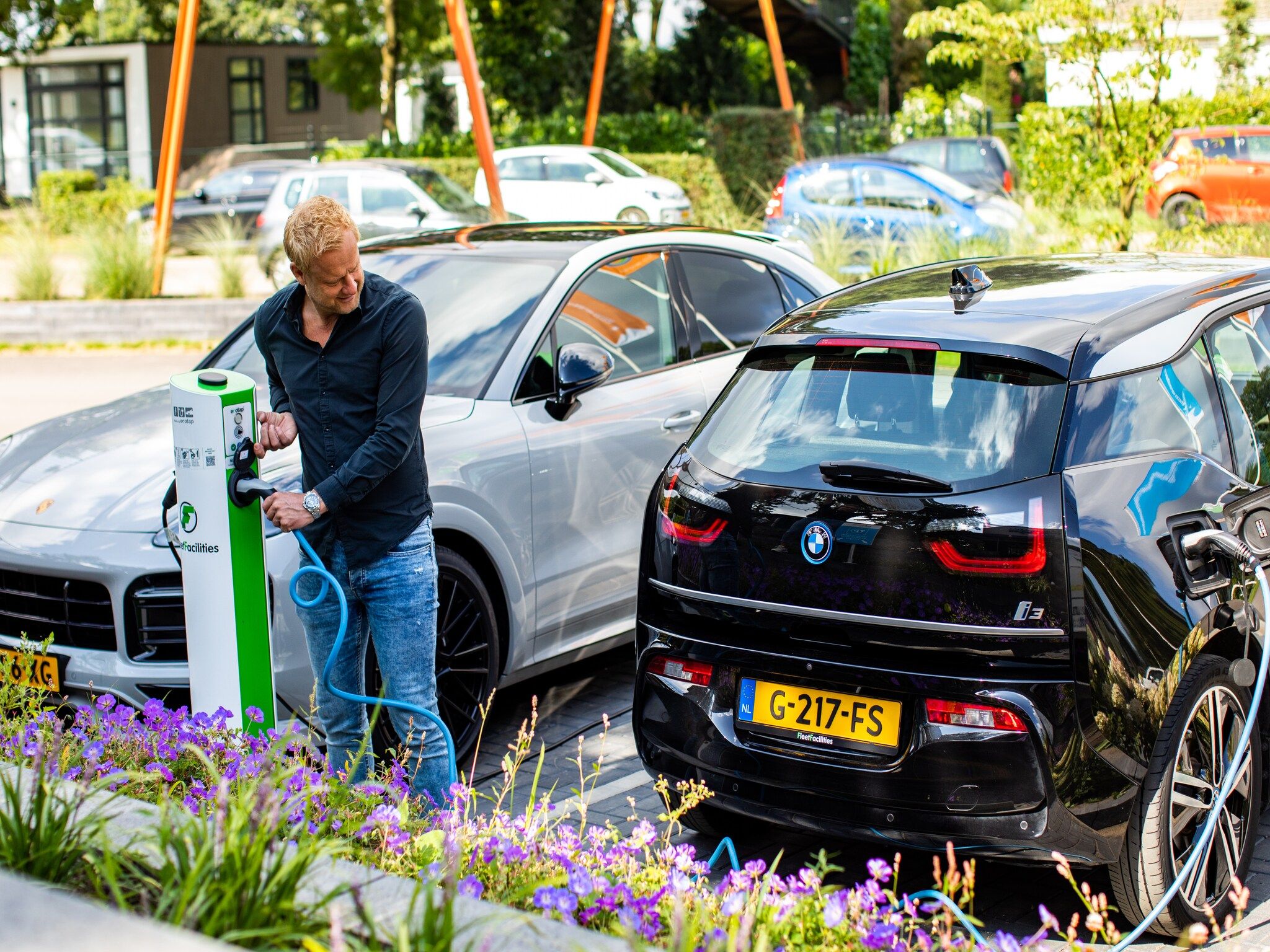 Parkfaciliteiten bij Recreatiepark Rhederlaagse Meren 7 in Lathum