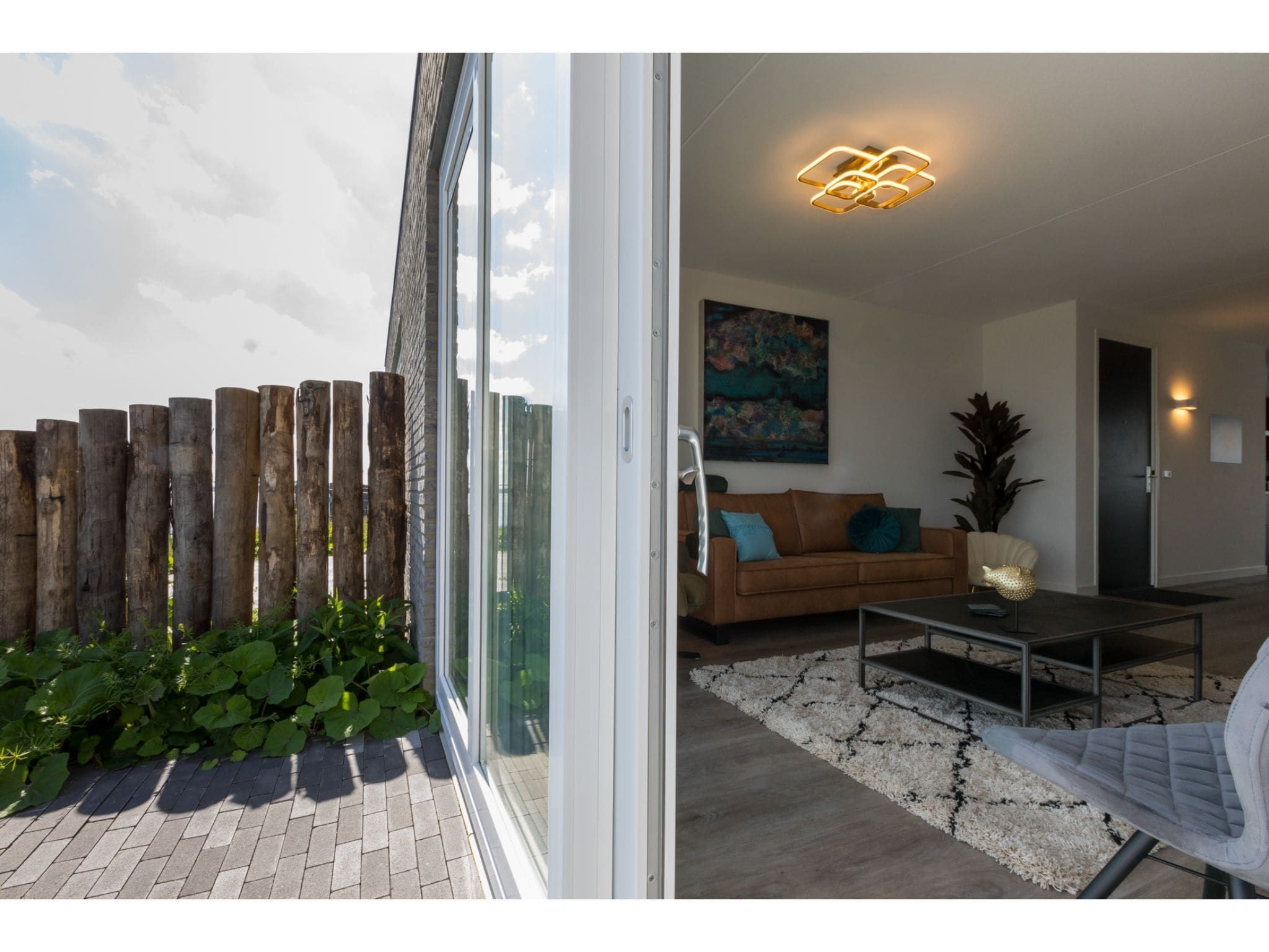 De woonkamer van Havenweg 8-18 in St. Annaland