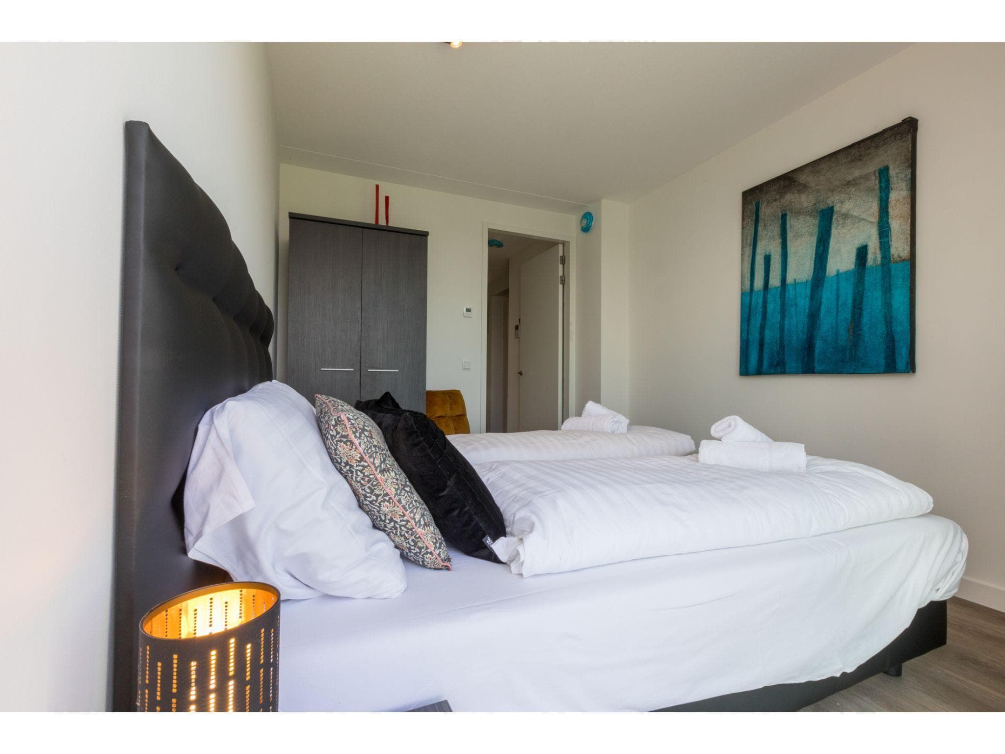 Een slaapkamer van Havenweg 8-18 in St. Annaland