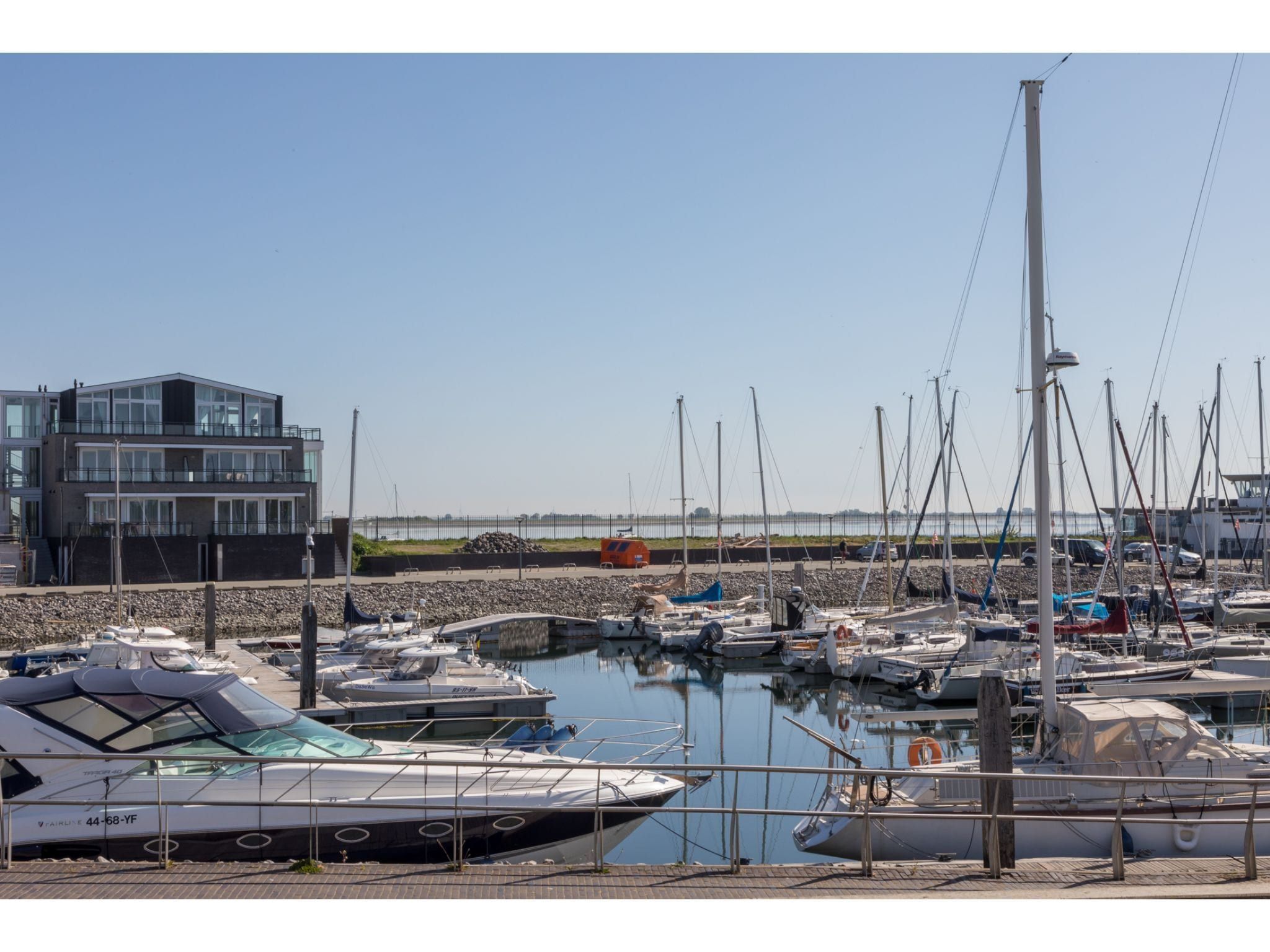 Havenweg 8-22 in St. Annaland - Foto 35 van 71