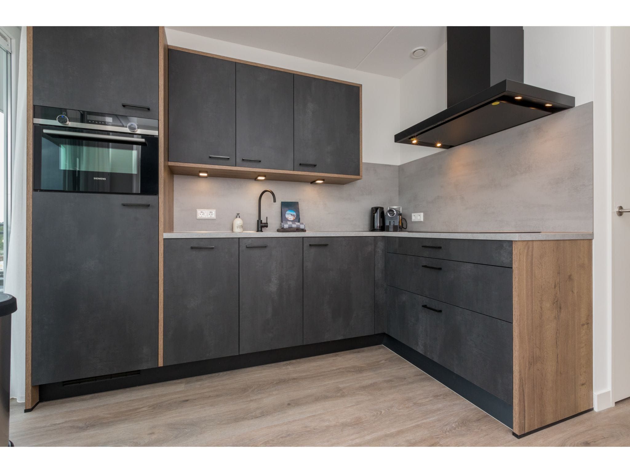 De keuken van Havenweg 8-22 in St. Annaland