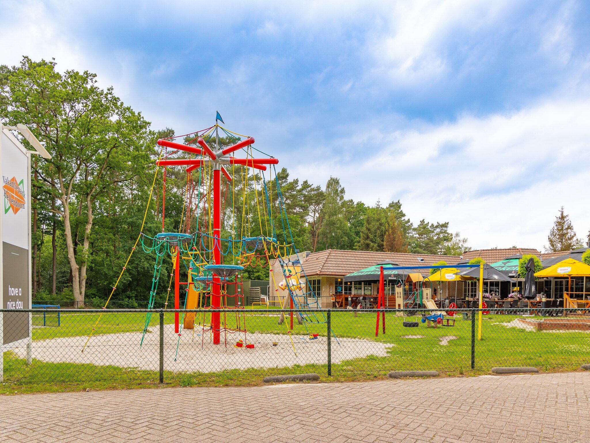 Parkfaciliteiten bij Vakantiepark Hellendoorn 1 in Hellendoorn
