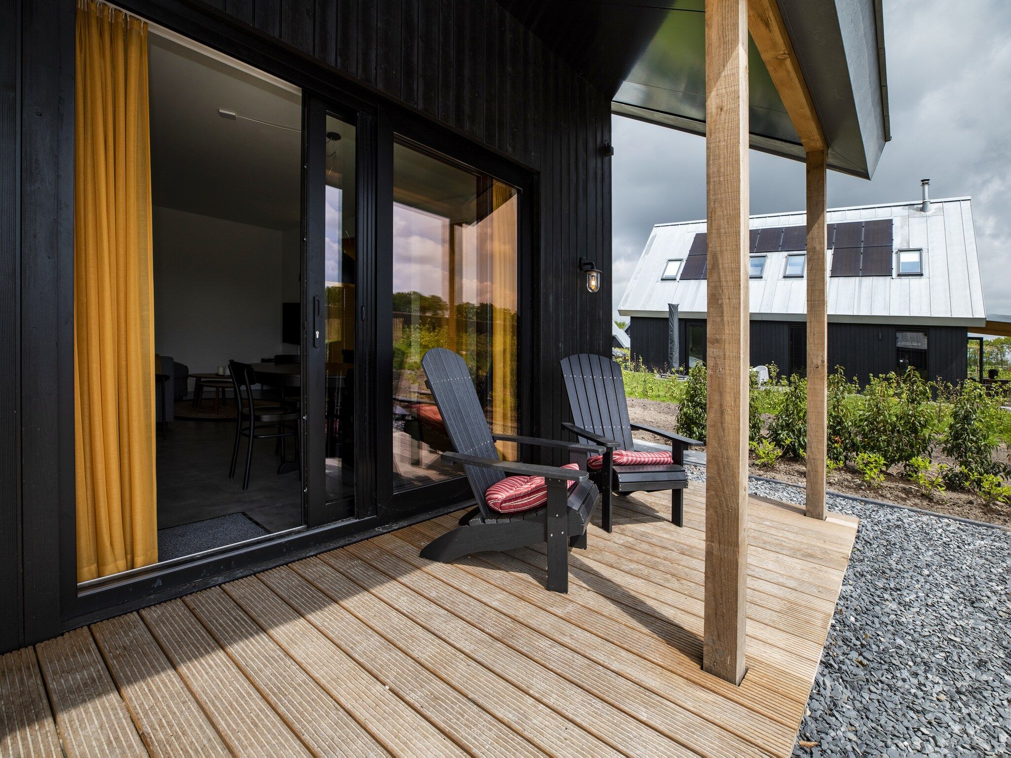 Het terras van Landgoed Eysinga State 5 in Sint Nicolaasga