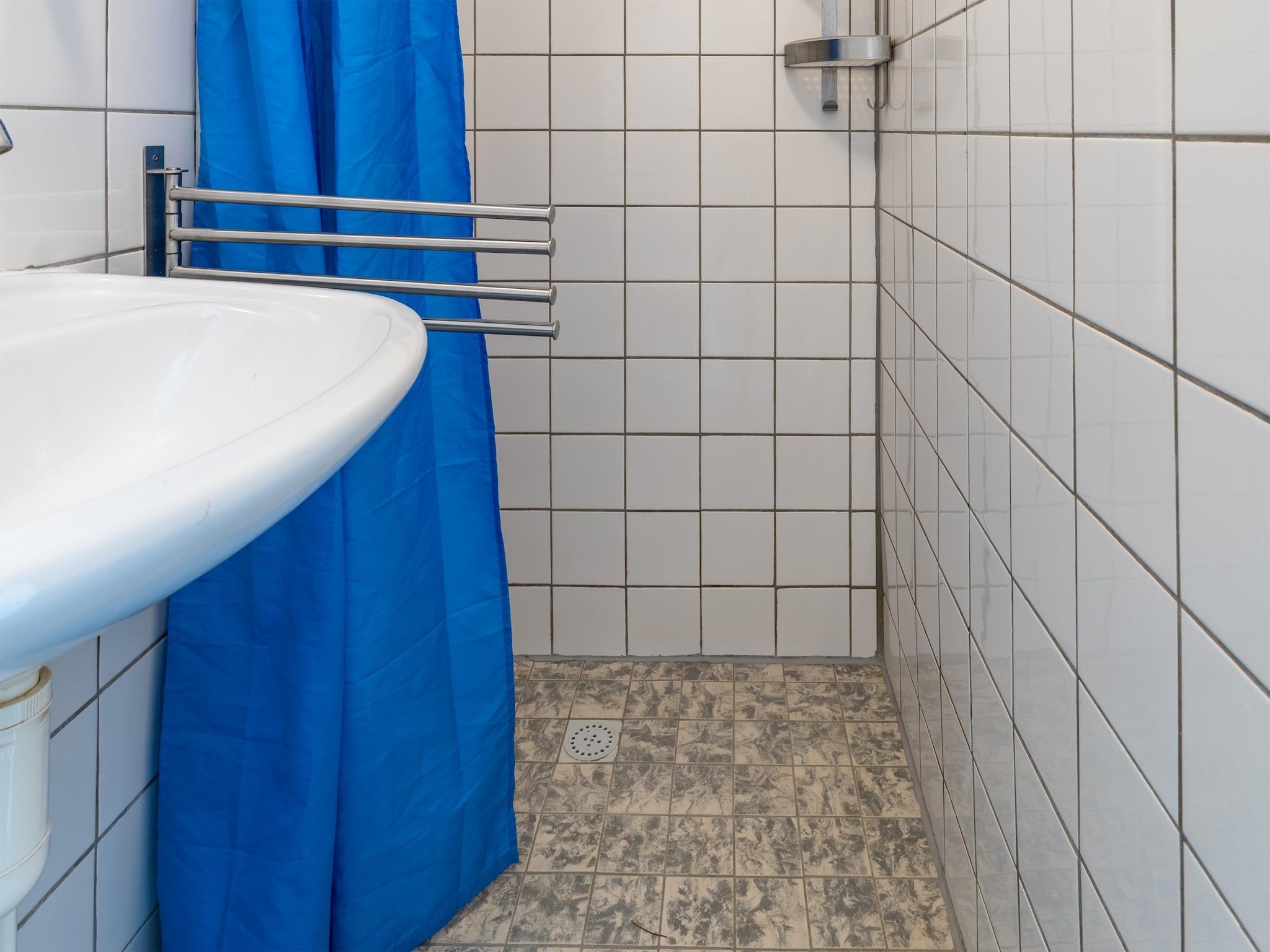De badkamer van Scheldeoord 97 in Baarland
