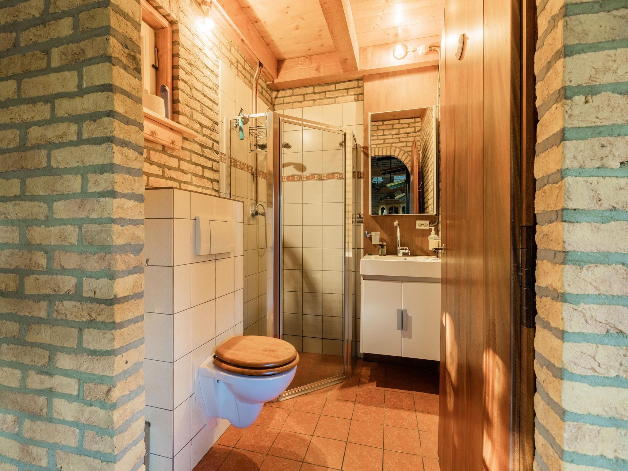 De badkamer van Vakantiewoning Wijnaldum in Wijnaldum