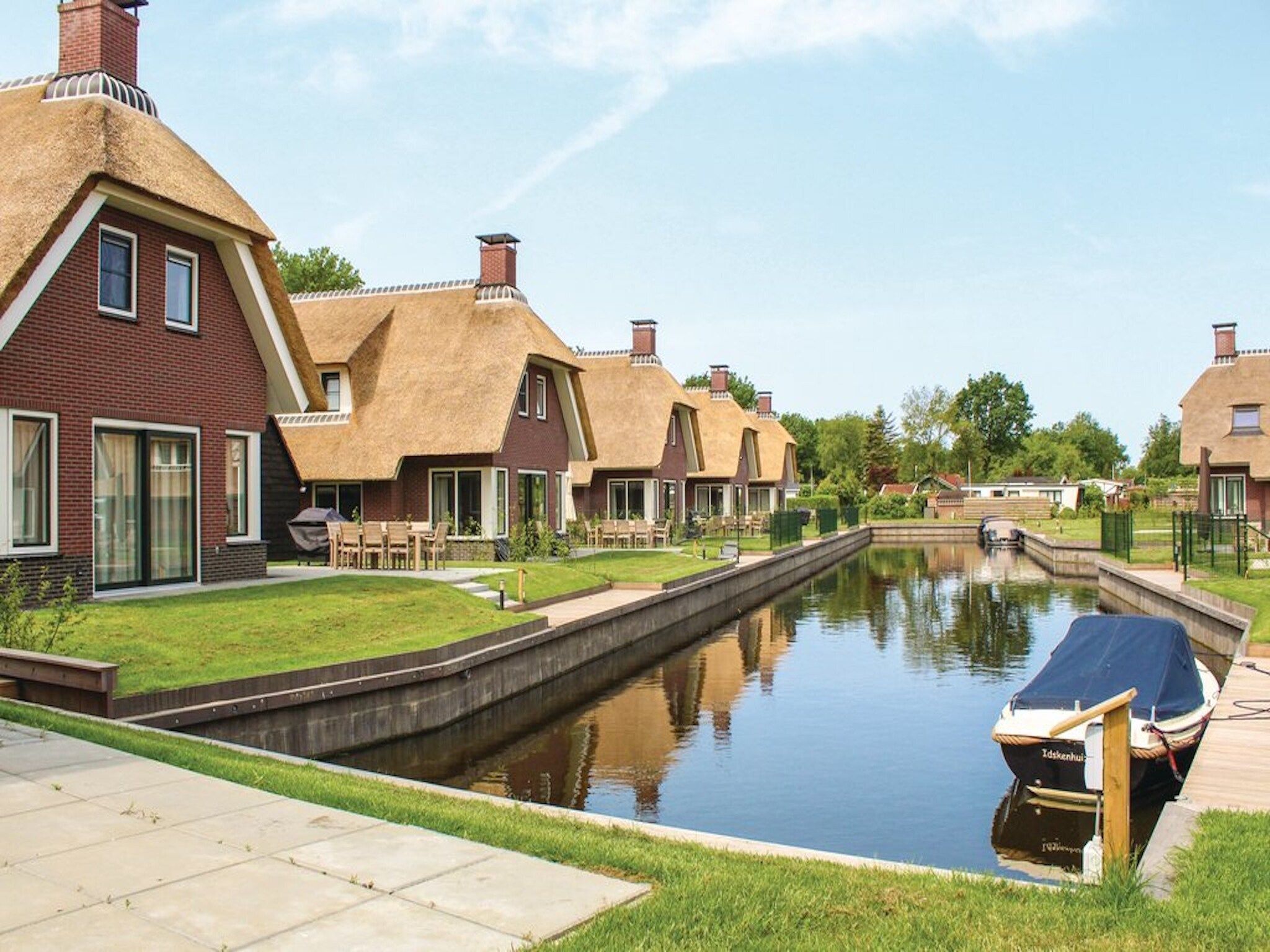 De buitenkant van Recreatiepark Idskenhuizen 4 in Idskenhuizen
