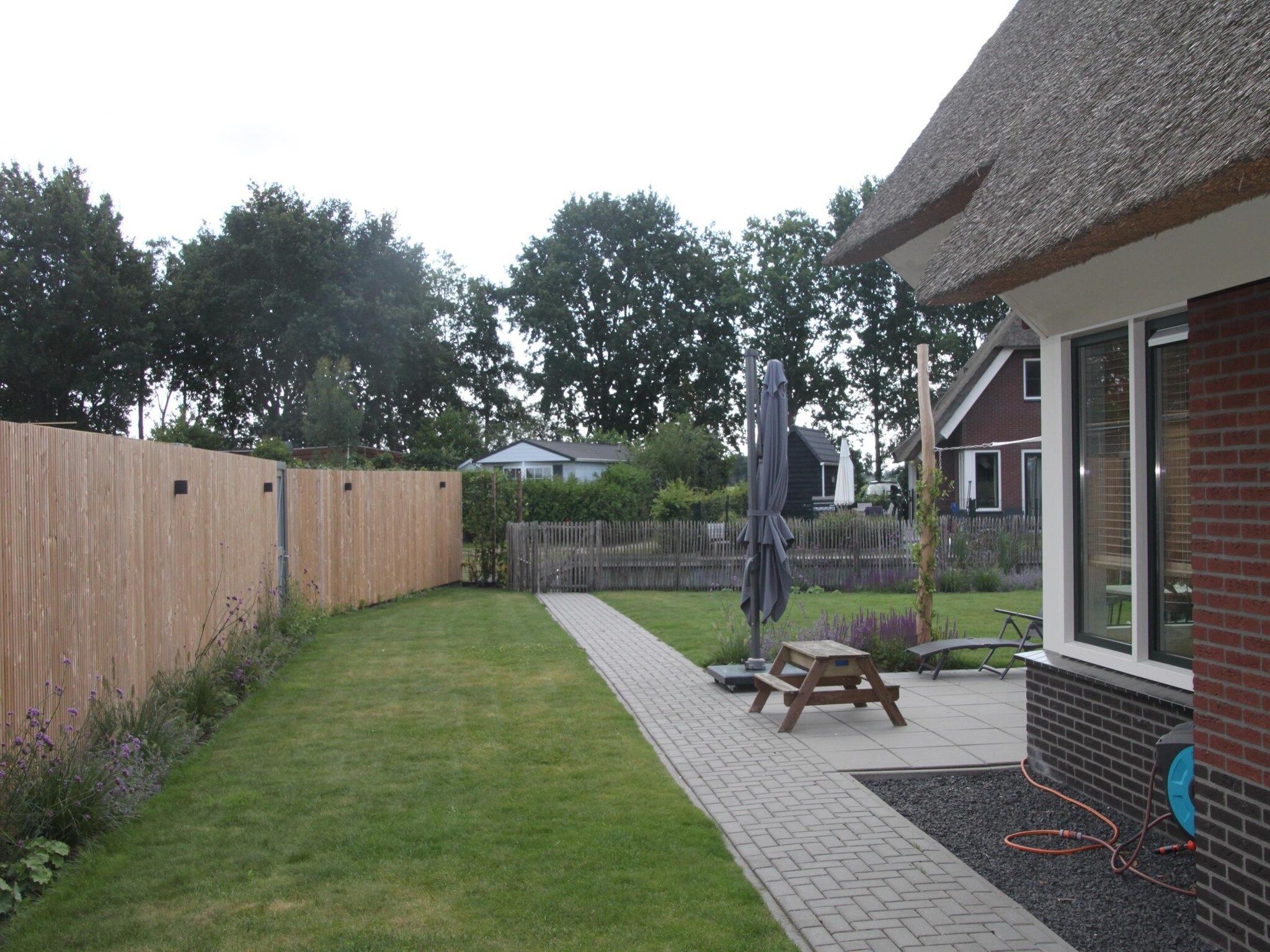 Het uitzicht vanaf Recreatiepark Idskenhuizen 8 in Idskenhuizen