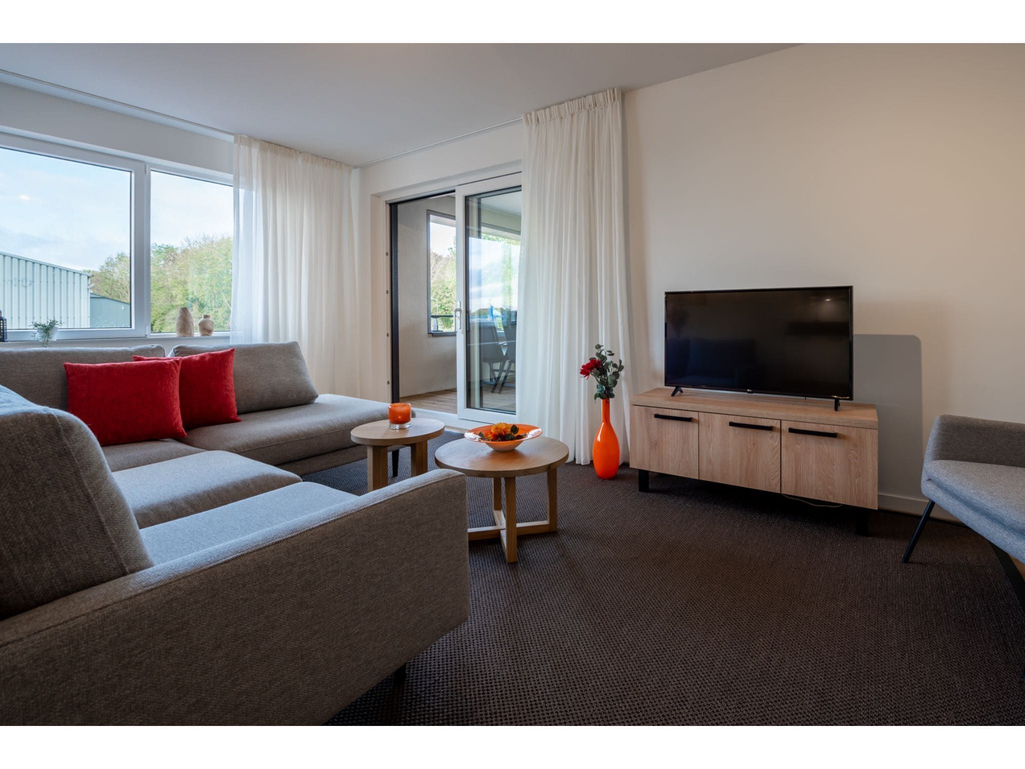 De woonkamer van Harbour Loft 1N Résidence Marina polderzicht in Kamperland