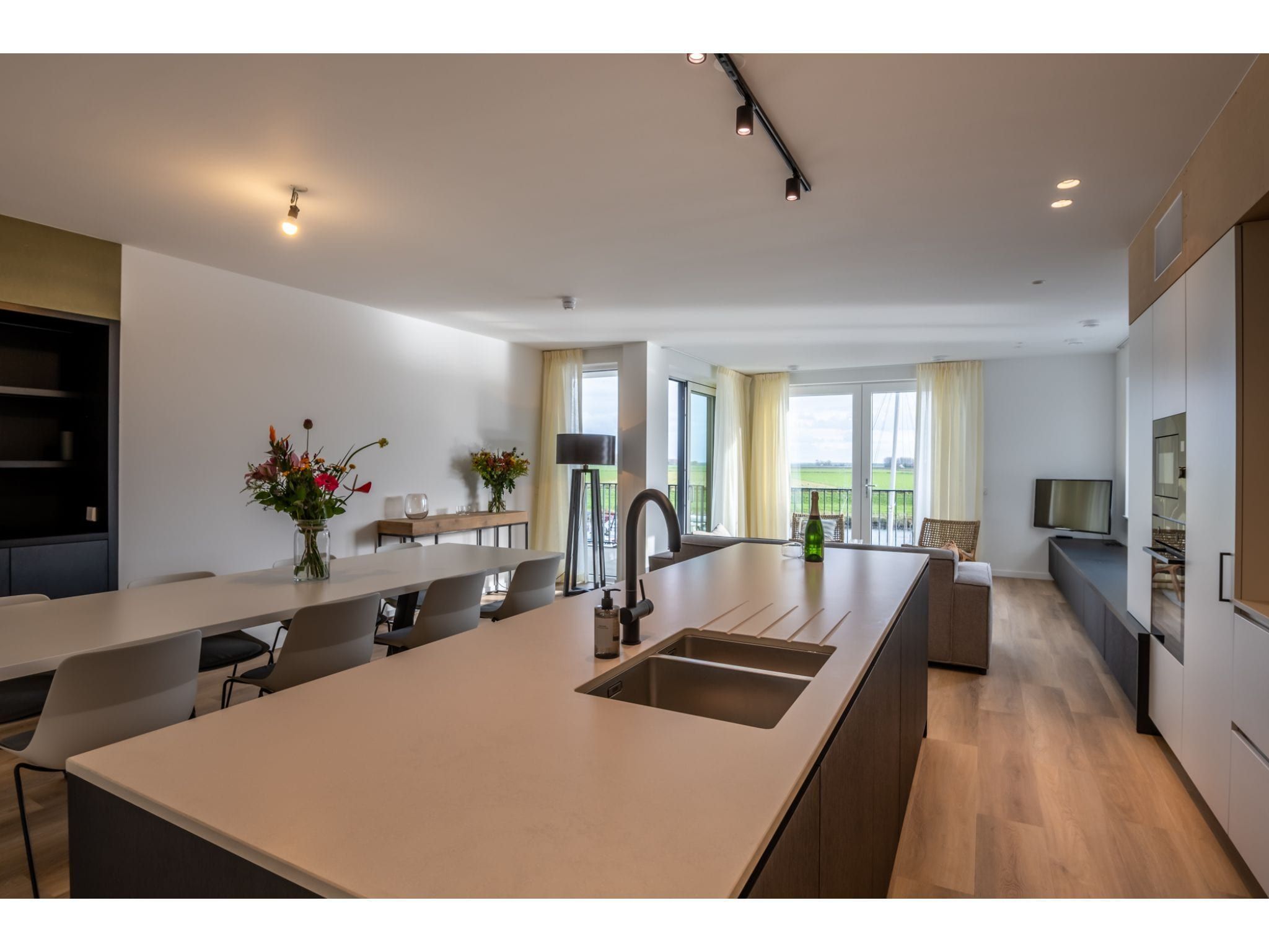 De keuken van Harbour  2E Loft wellness 6 personen in Kamperland
