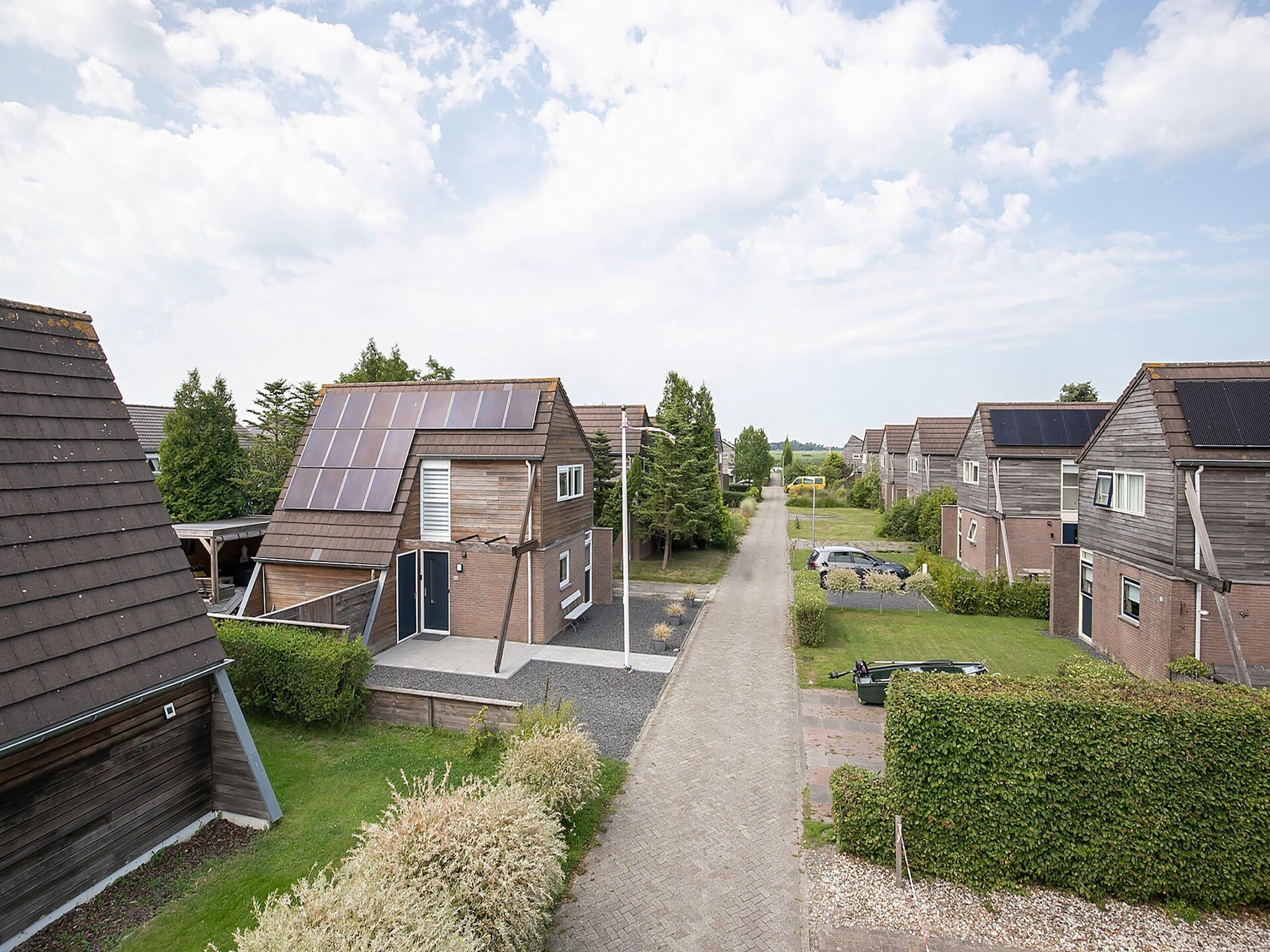 De buitenkant van Yn'e Lijte 110 in Grou