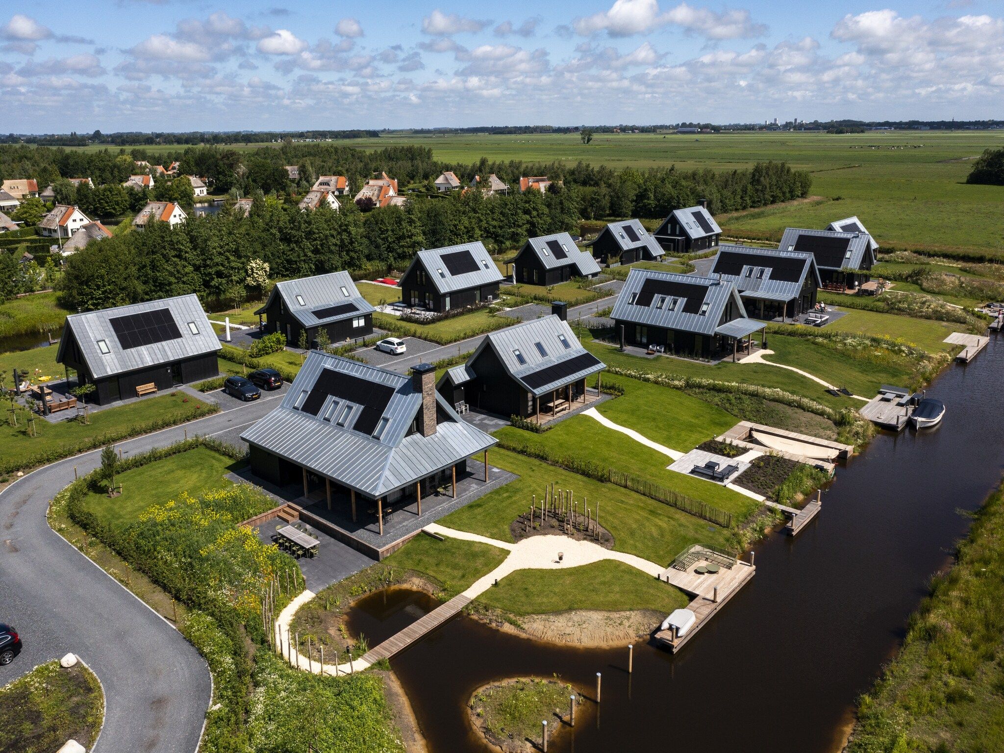 Parkfaciliteiten bij Landgoed Eysinga State 7 in Sint Nicolaasga