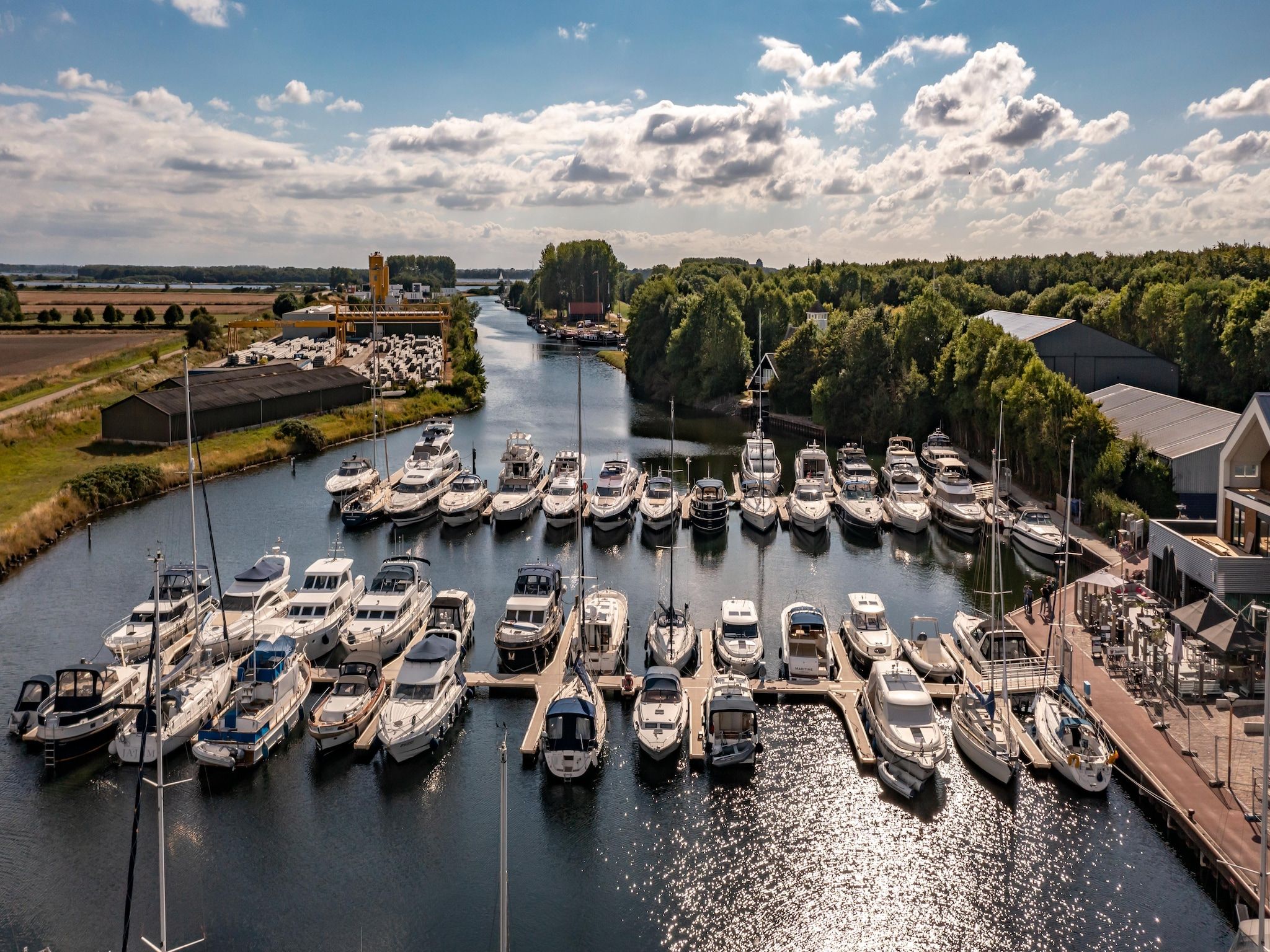 Het uitzicht vanaf Harbour Loft 1K Residence Marina havenzicht in Kamperland