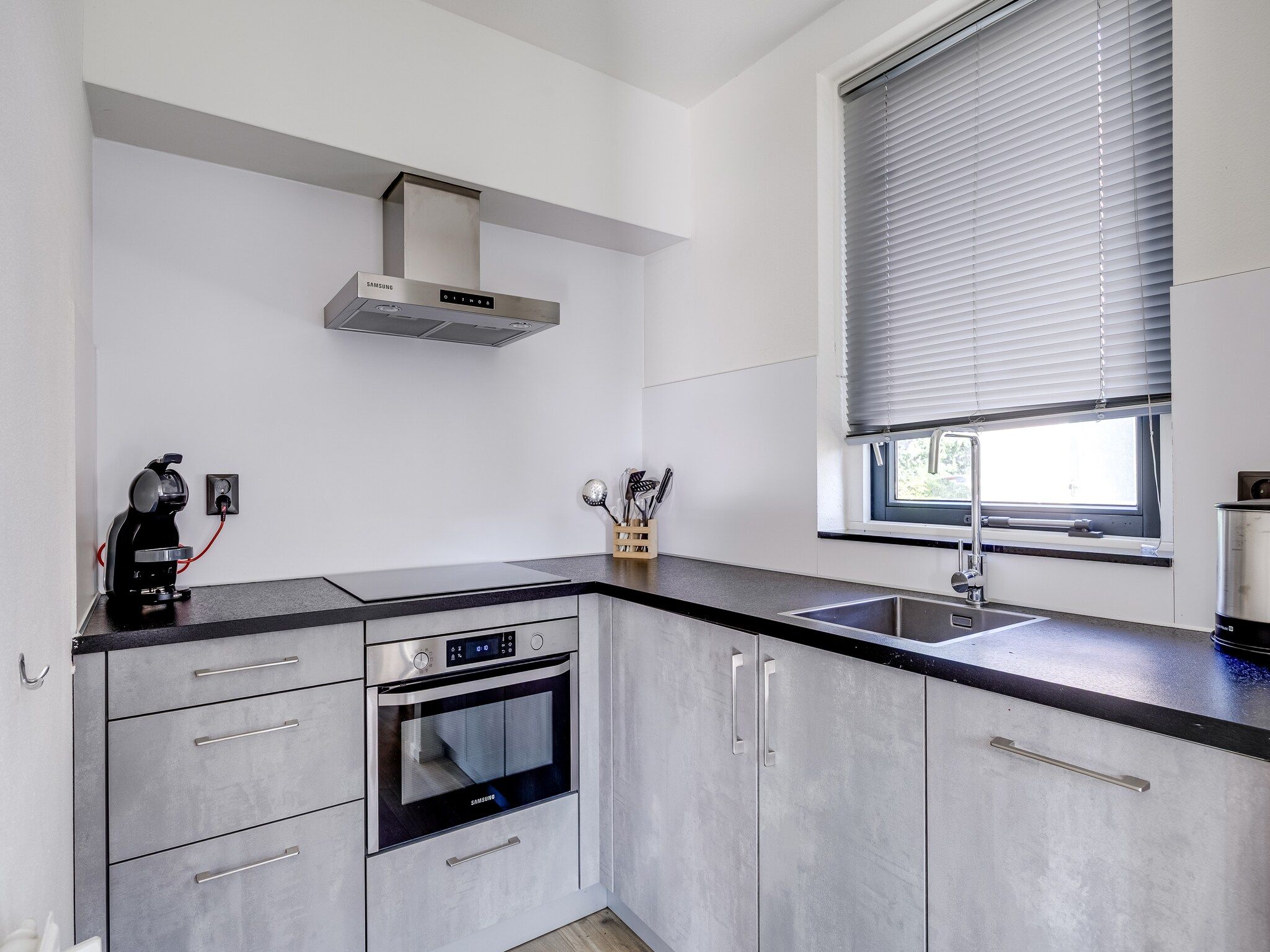 De keuken van Vakantiepark 't Broeckhuys 1 in Ewijk