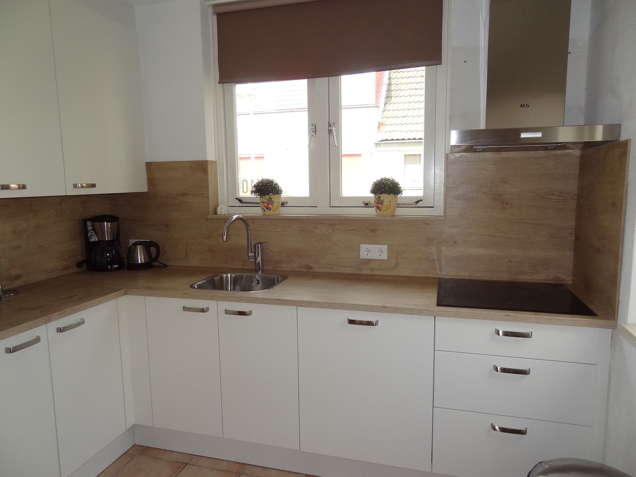 De keuken van Villapark De Oesterbaai 110 in Wemeldinge