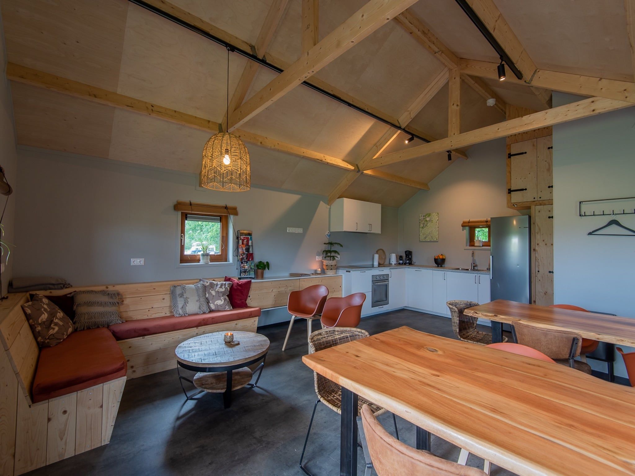 De woonkamer van Acker Lodges 2 in Ruinerwold
